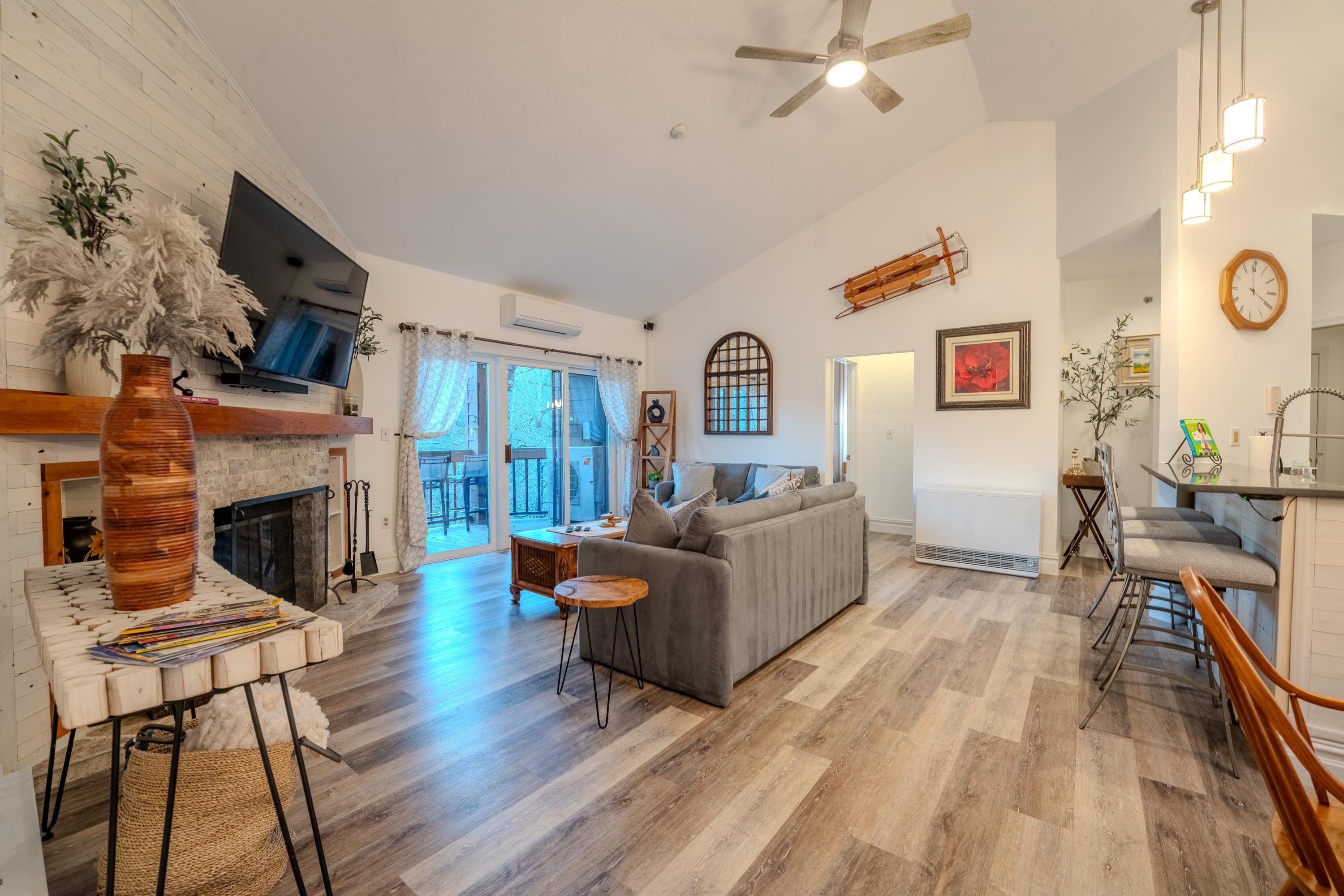 Featured Listing Photo