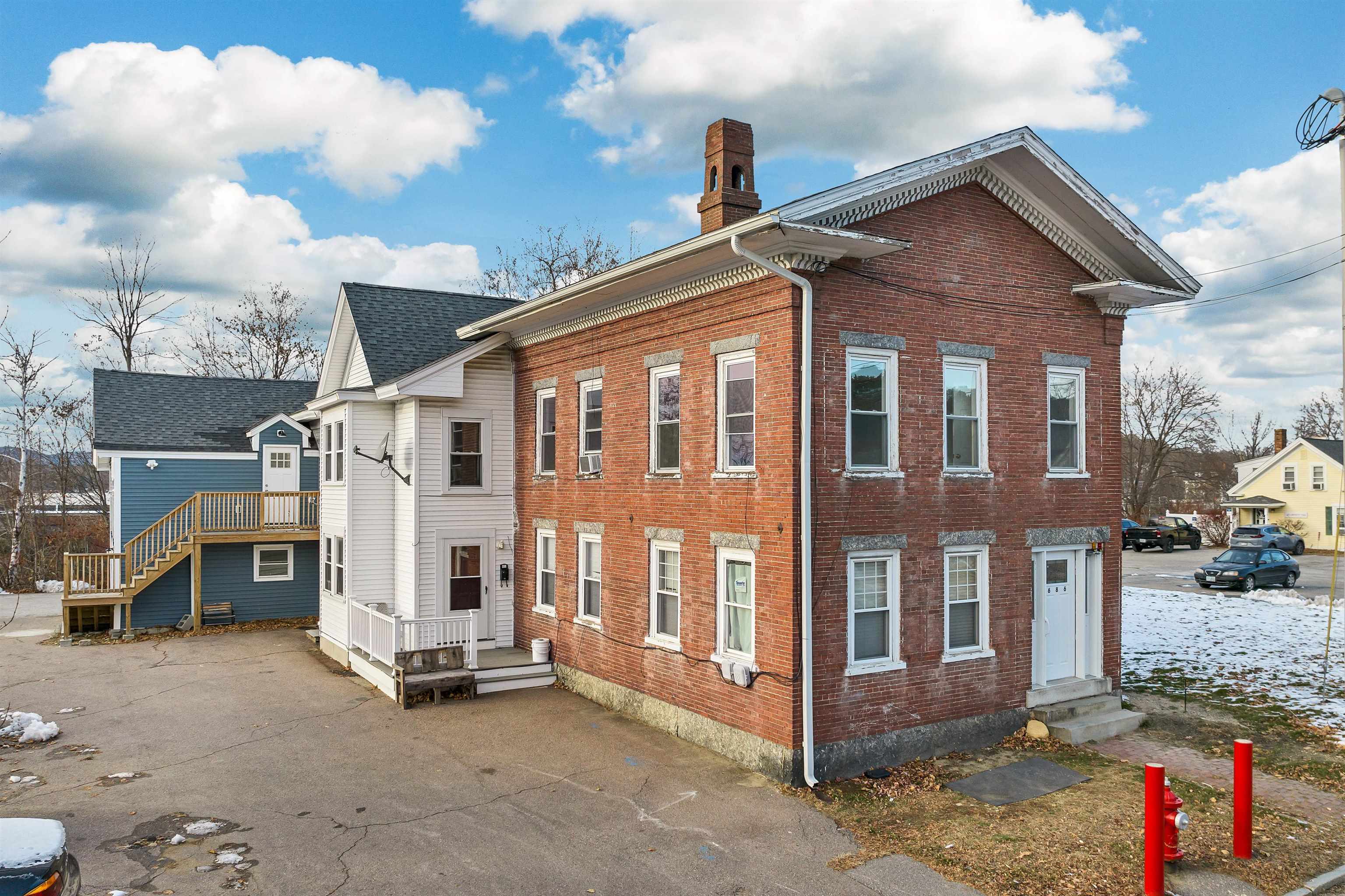 686 Union Avenue, Laconia, New Hampshire 03246, 1 Bedroom Bedrooms, 3 Rooms Rooms,1 BathroomBathrooms,Apartment,For Sale,Union,167217