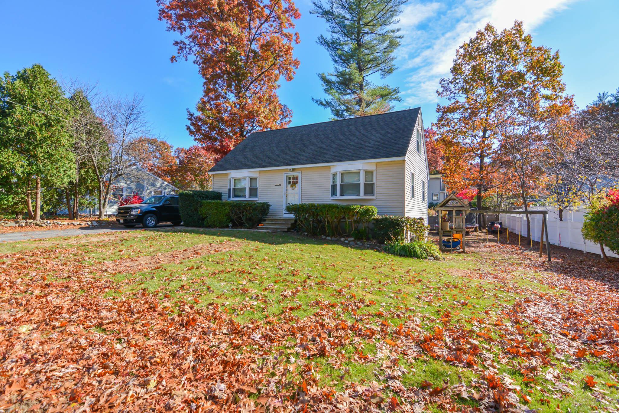 Photo of 10 Hereford Drive Nashua NH 03062