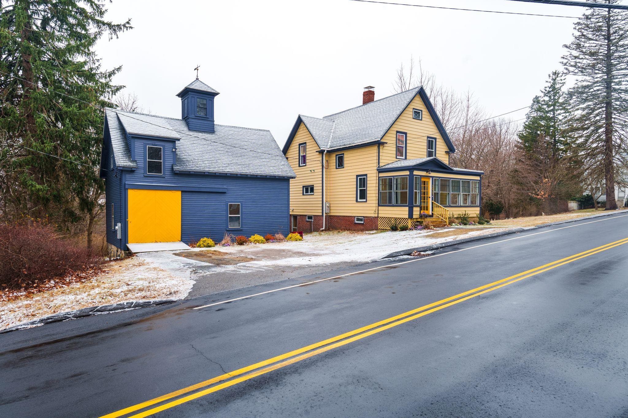 Photo of 1073 State Road Eliot ME 03903