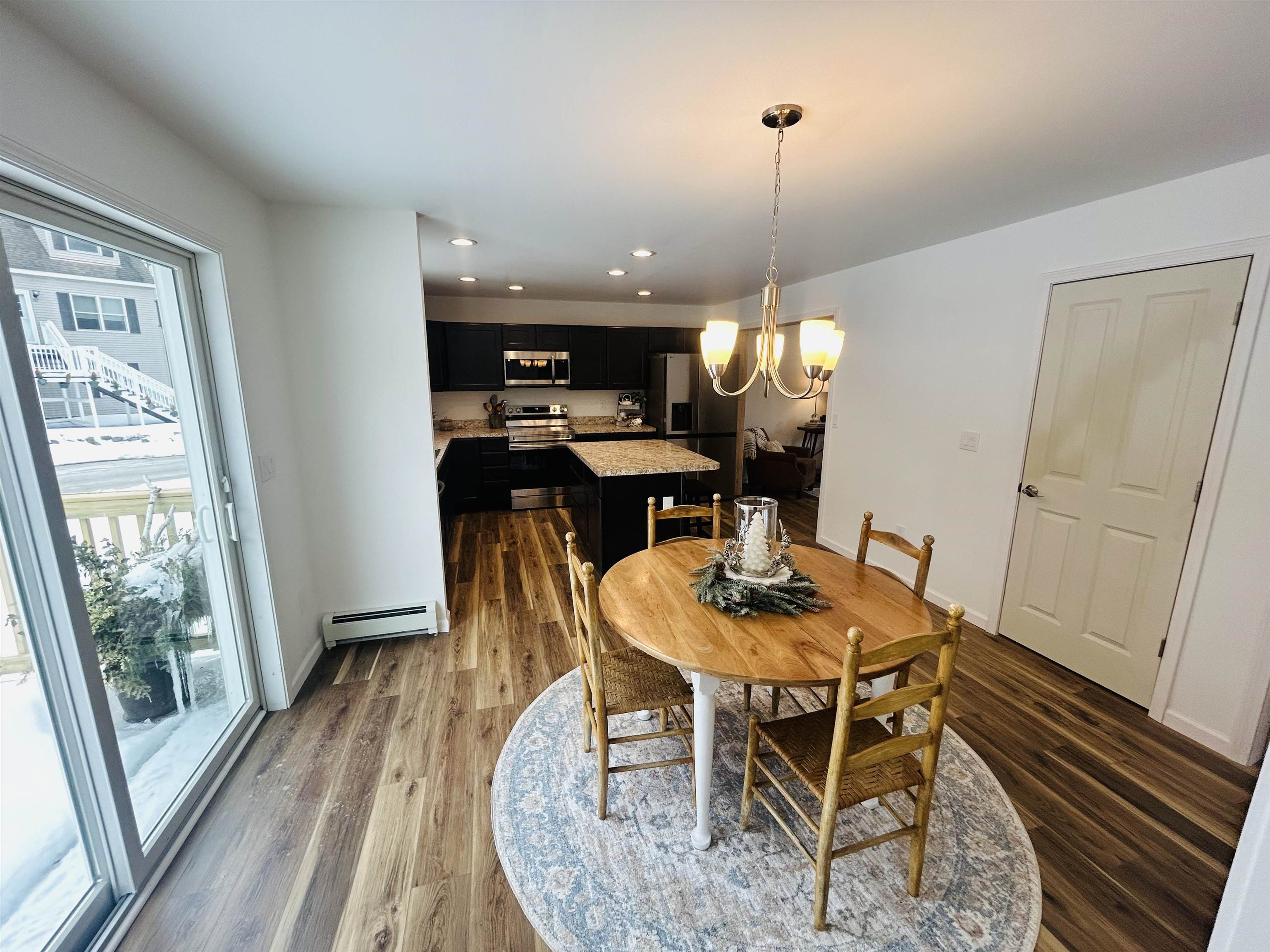 Kitchen and dining area