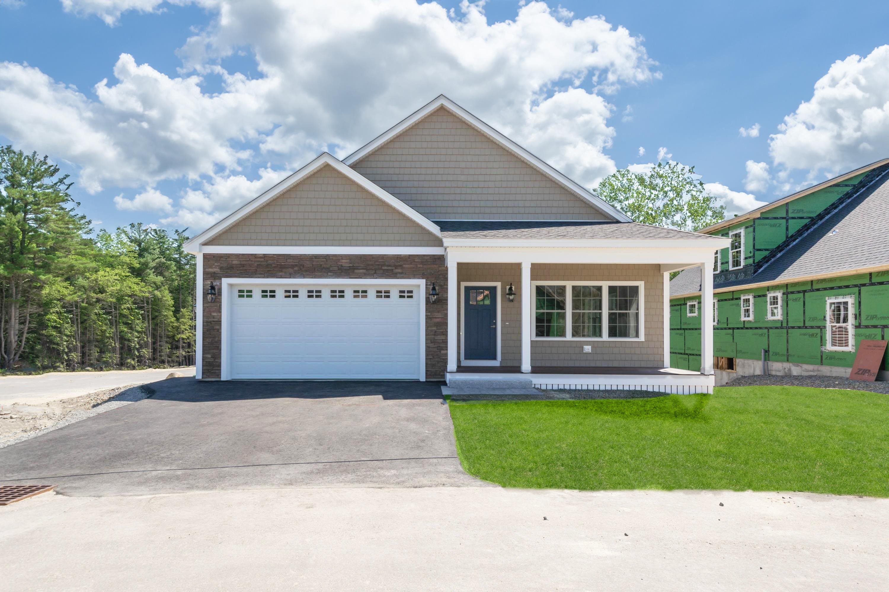 Photo of Unit 68 Canterbury Commons Epping NH 03042