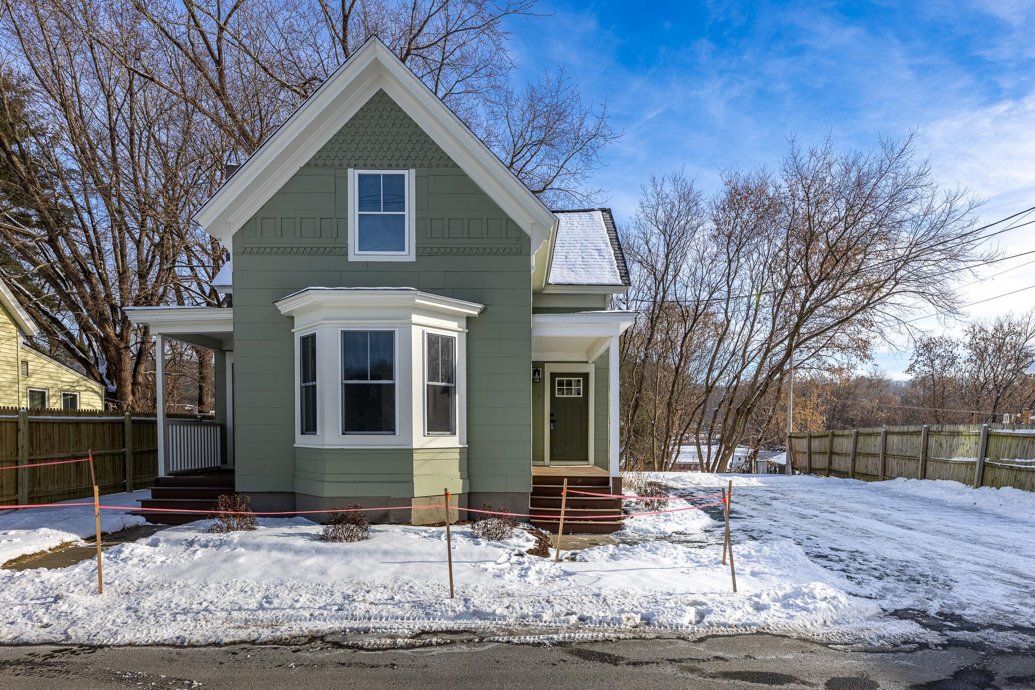Village of White River Junction in Town of Hartford VT Home for sale $419,000 $296 per sq.ft.