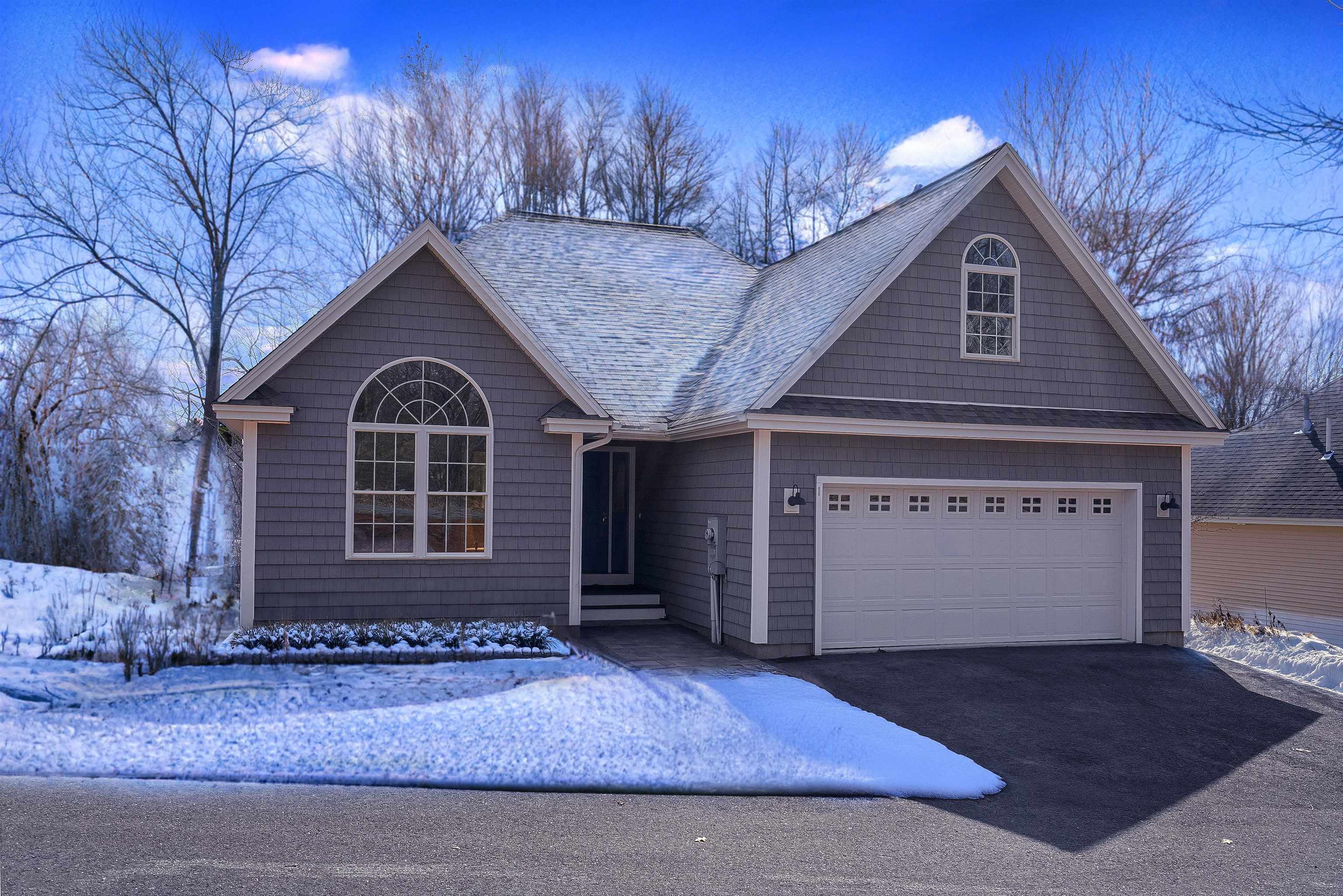 MLS 5026908: 12 Maple Hills-Unit Unit 12, Sandown NH
