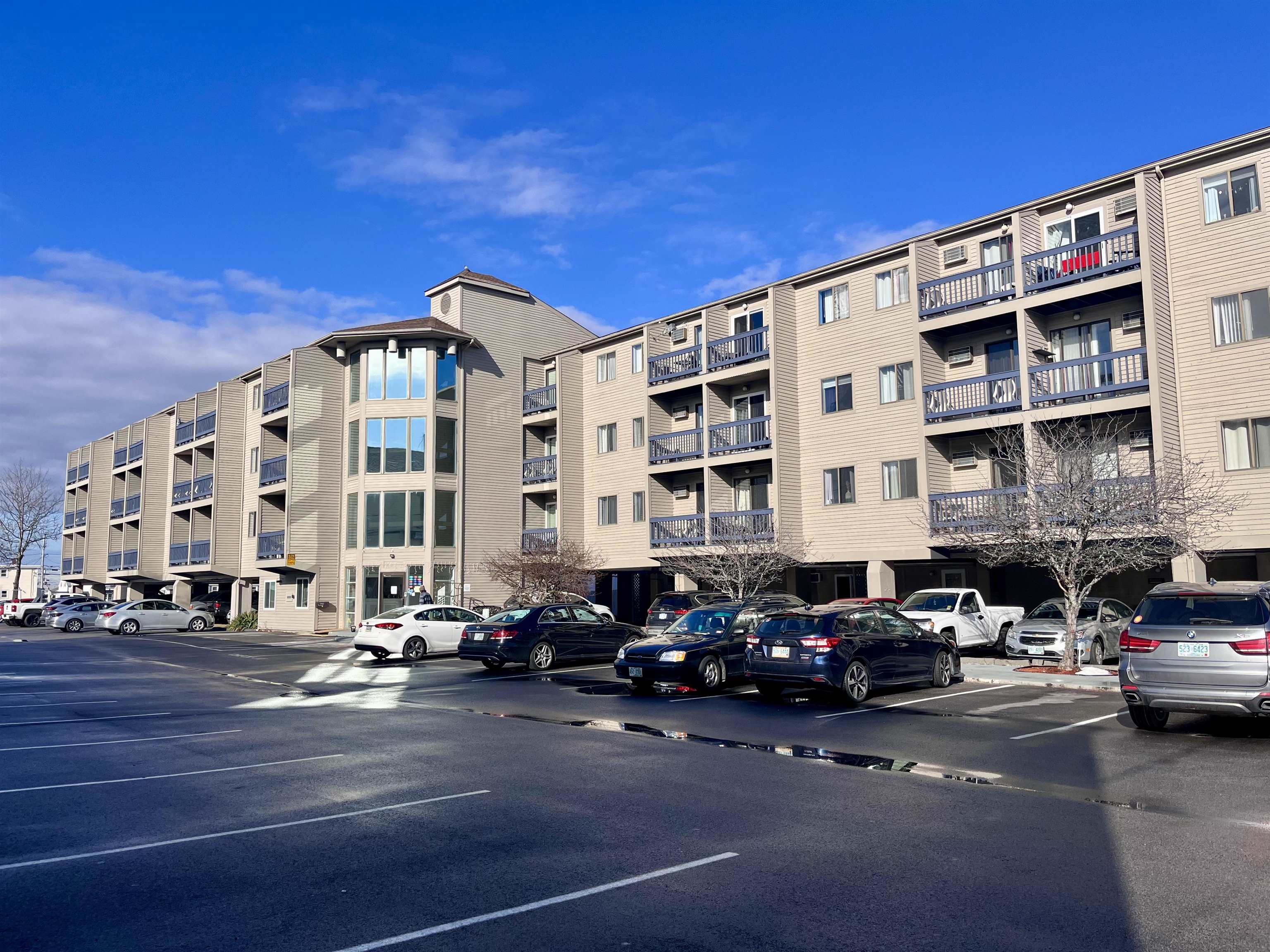 MLS 5027127: 32 Ashworth Avenue-Unit 323, Hampton NH
