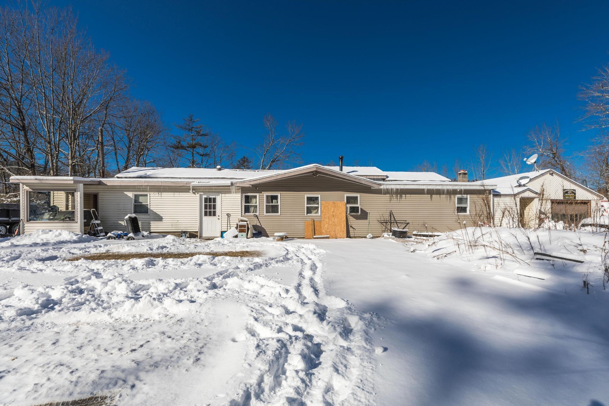 MLS 5027176: 47 Brewster Road, Barrington NH
