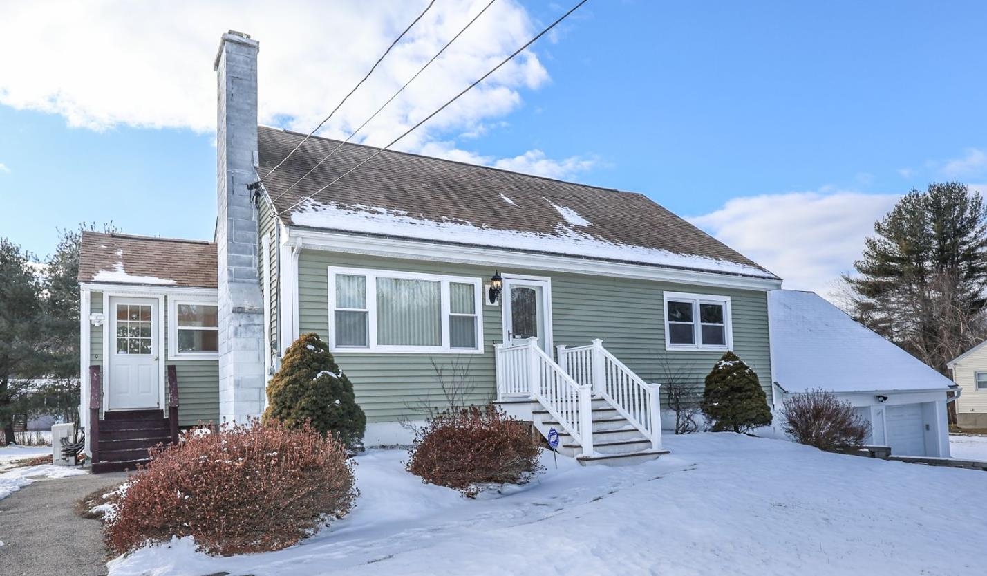 Photo of 8 Loretta Avenue Pelham NH 03076