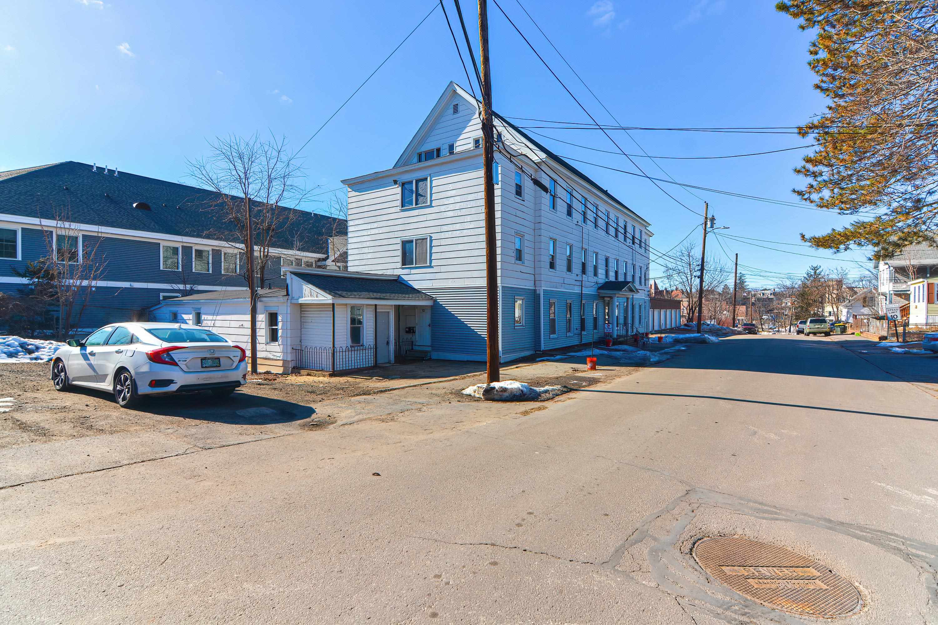 8-10 Arch St