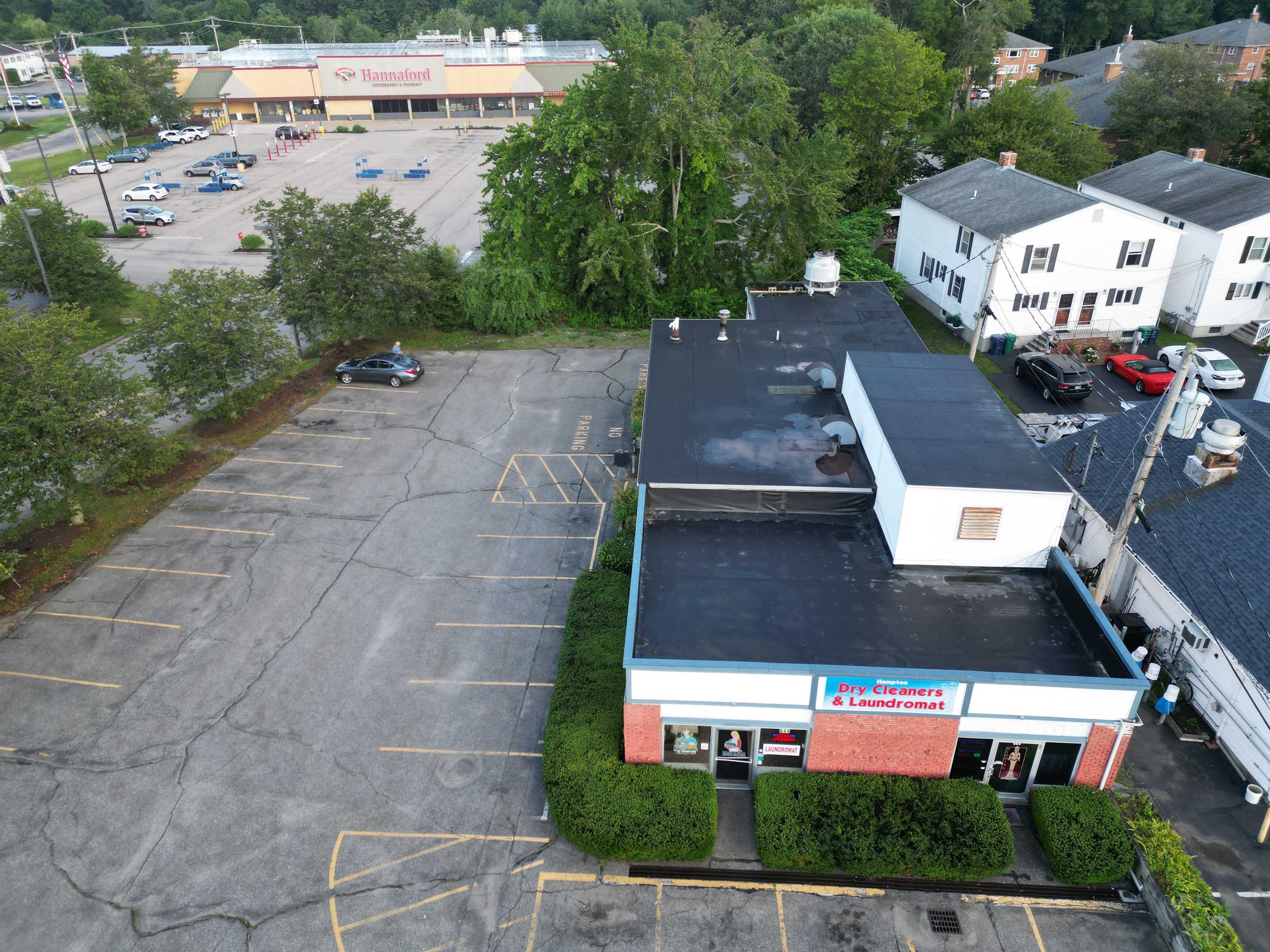 Photo of 642-644 Lafayette Road Hampton NH 03842