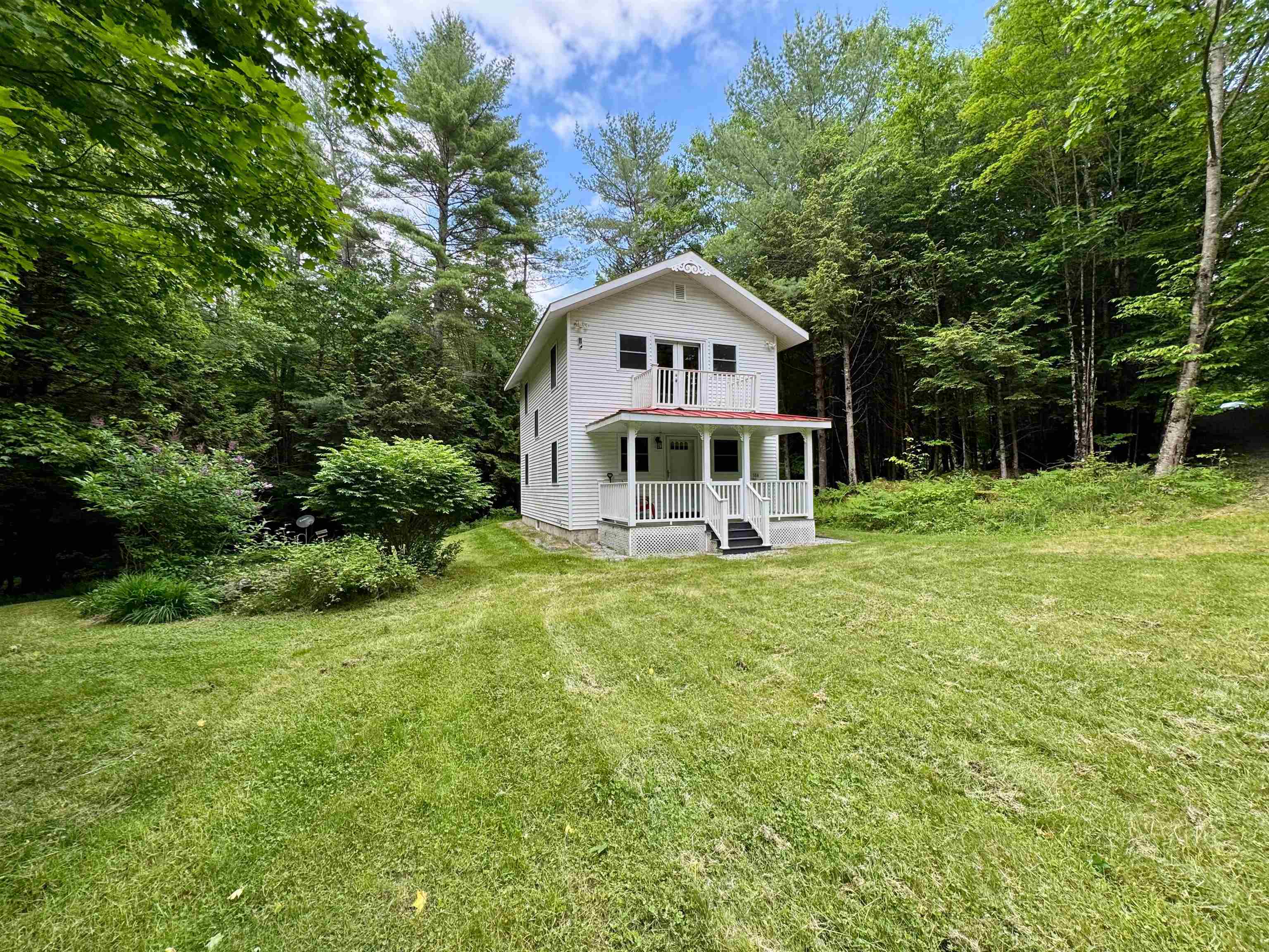 Photo of 384 Stapelfeld Drive Ryegate VT 05042