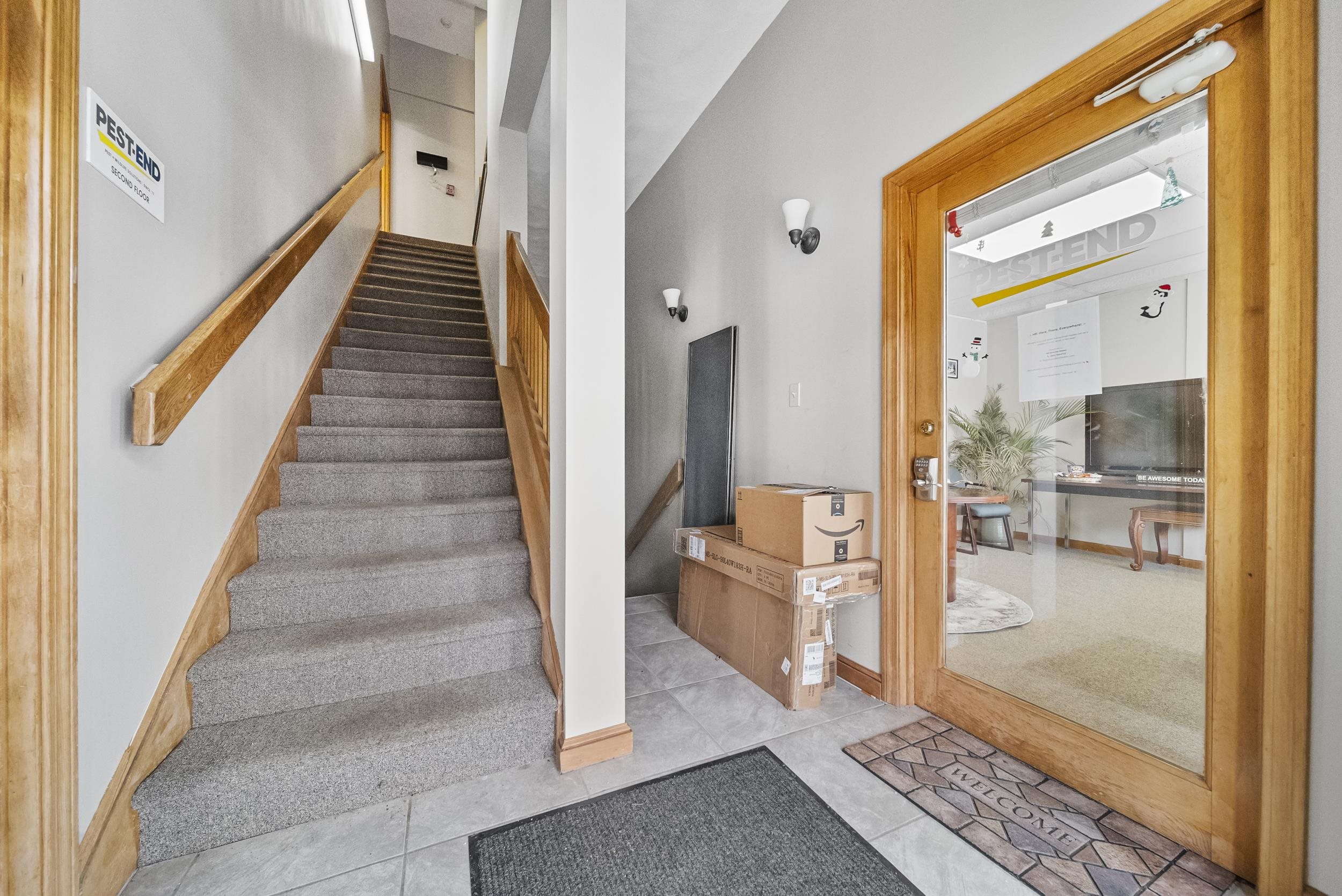 MLS 5029557: 91 Plaistow Road-Unit 2, Plaistow NH