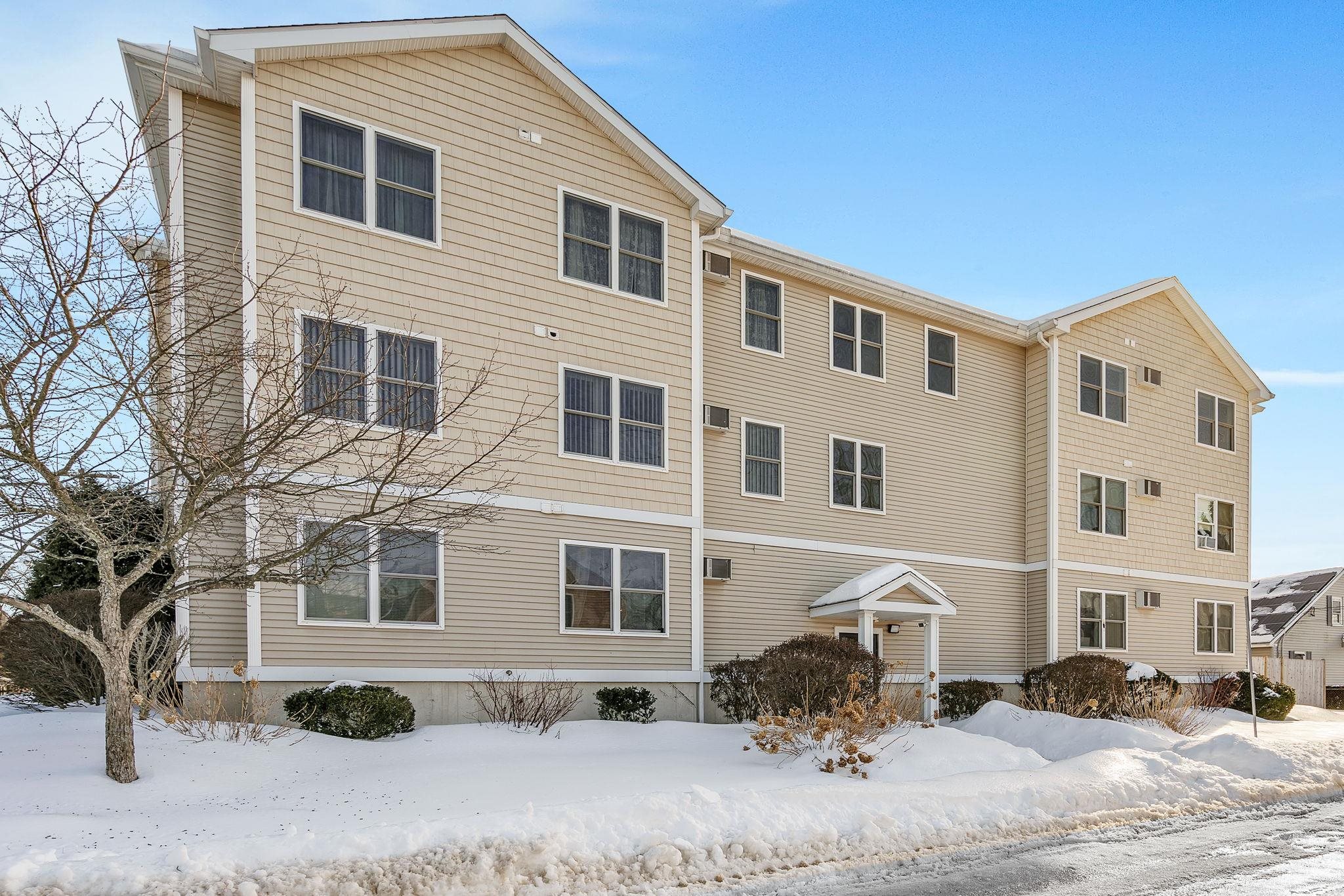 Photo of 15 Lovell Street Nashua NH 03060