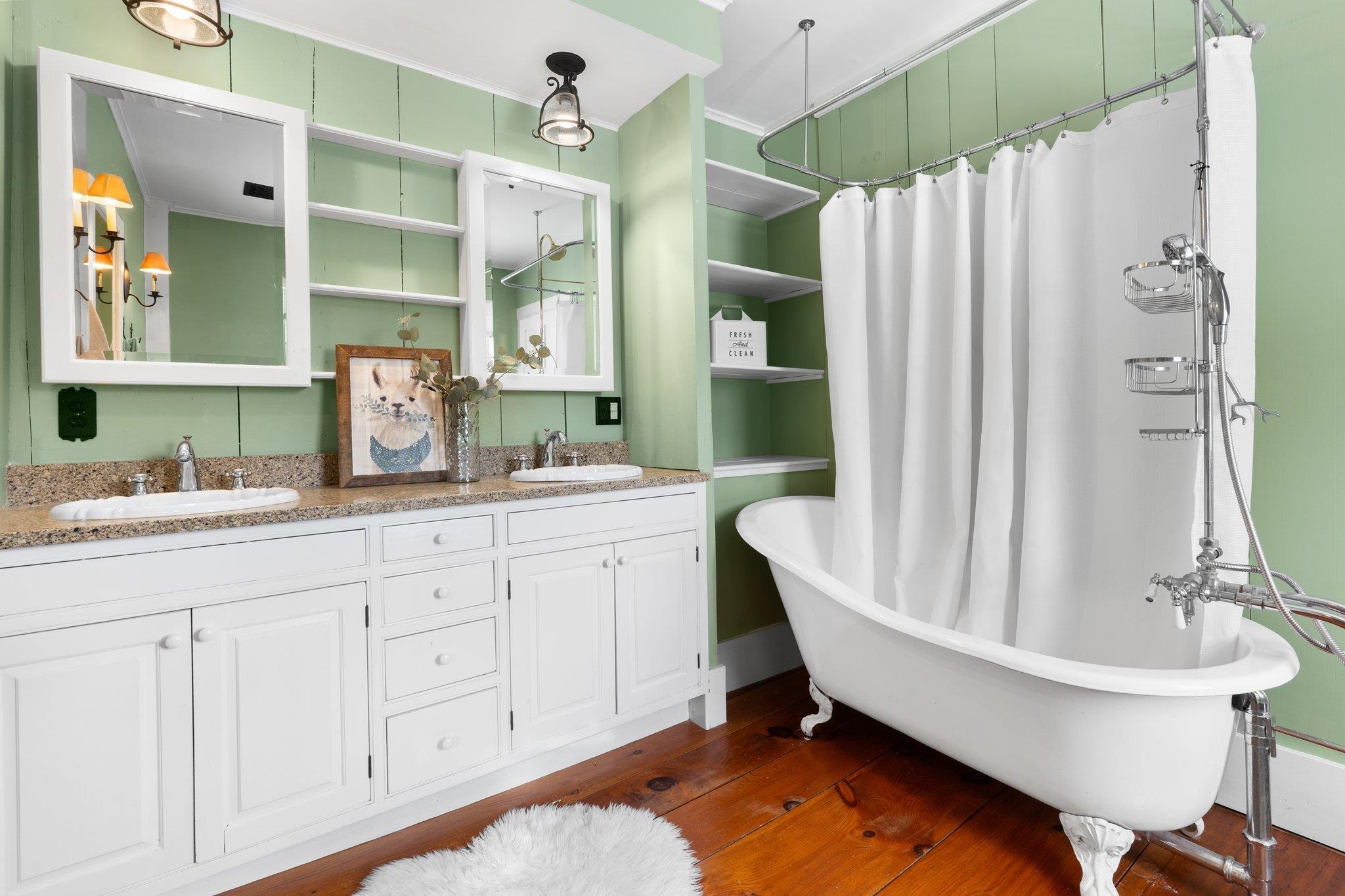 Full Bath