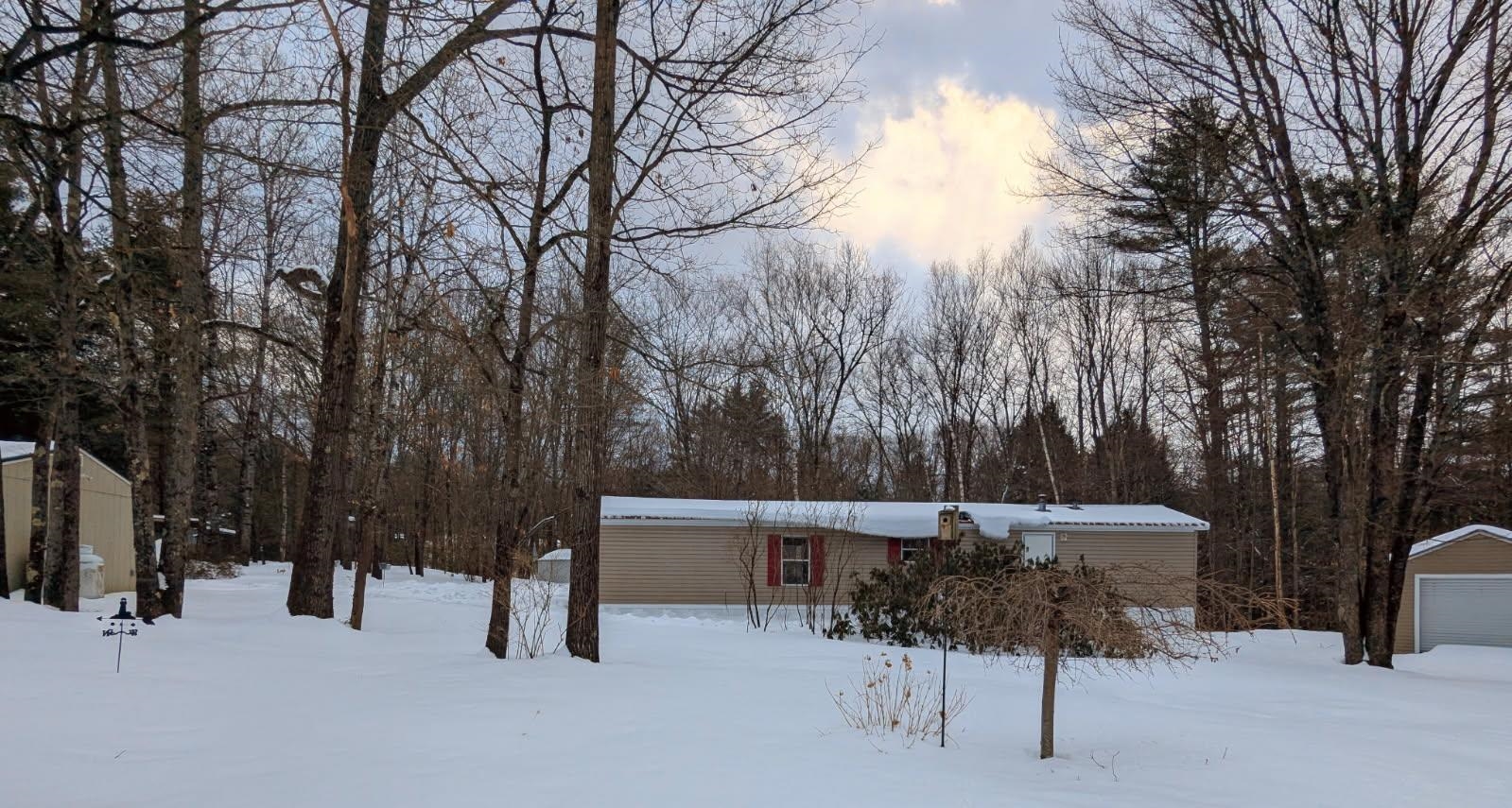 Photo of 16 Riverview Drive Franklin NH 03235