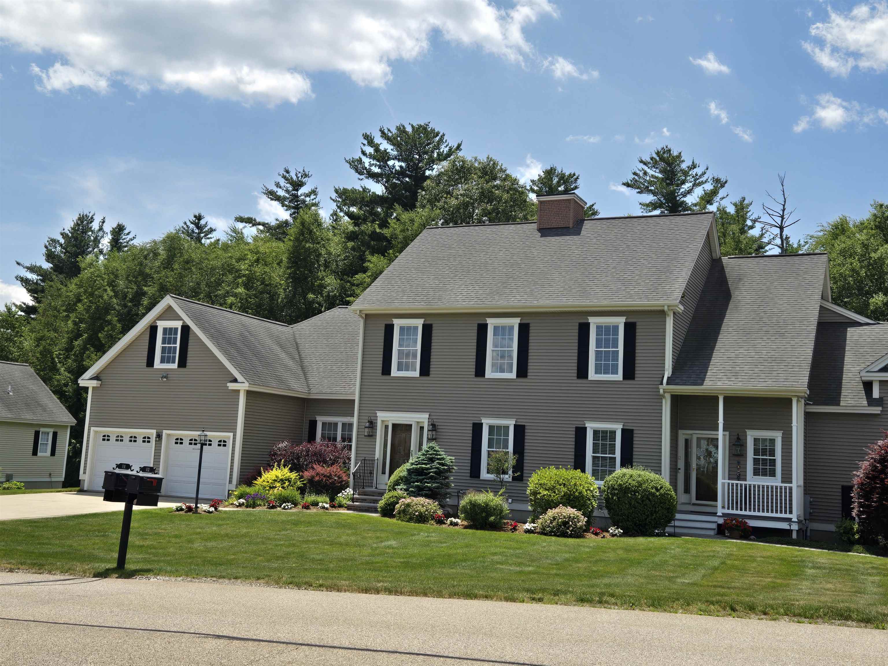 MLS 5030630: 14 Steeple View Drive, Atkinson NH