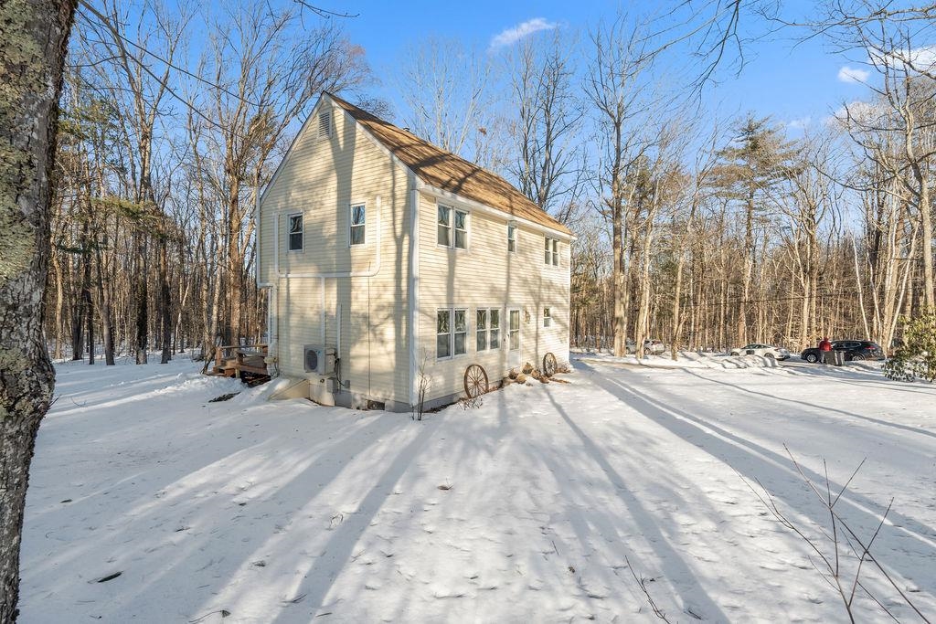 MLS 5031064: 3 Chesley Drive, Barrington NH