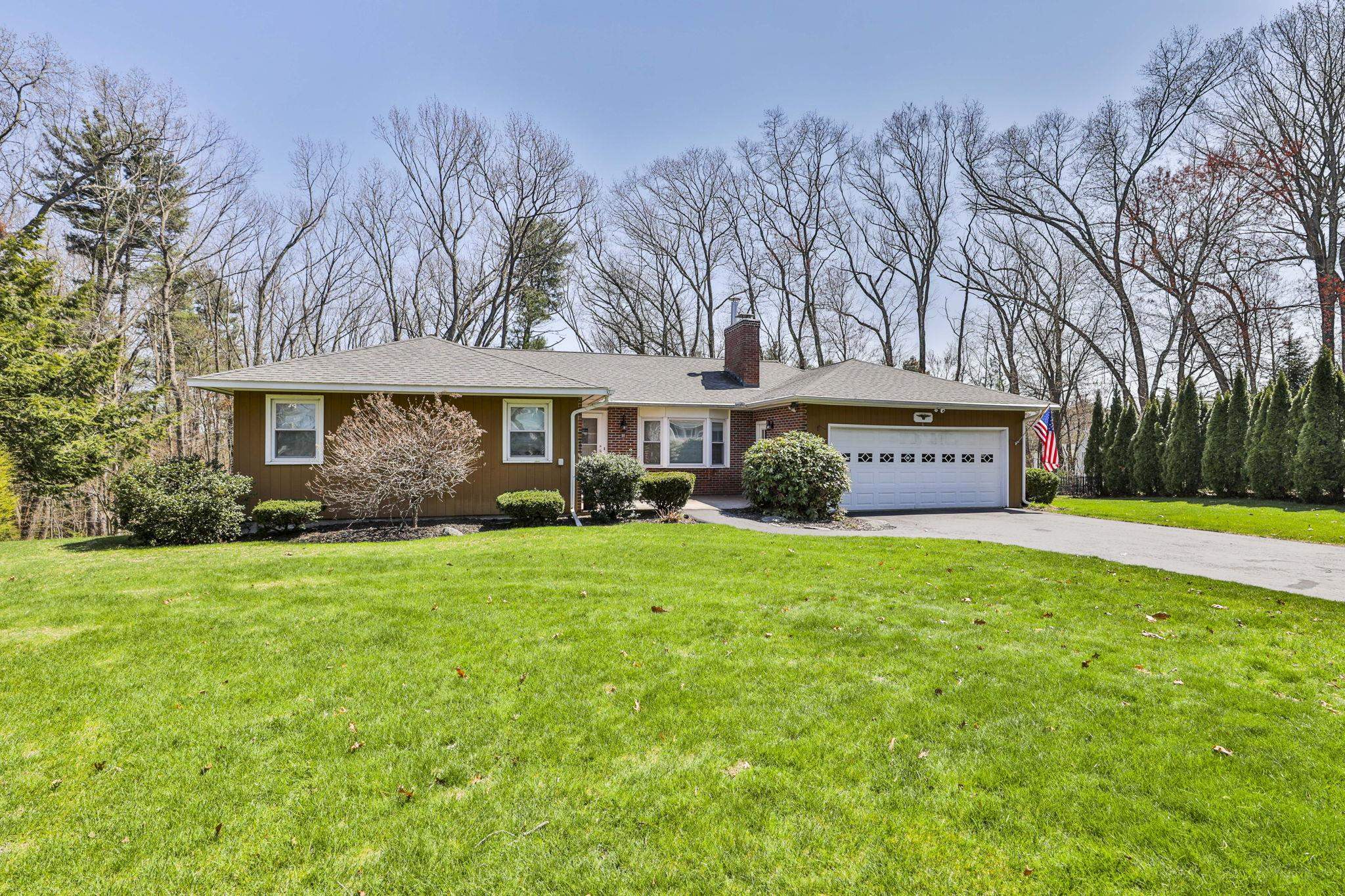 MLS 5031089: 6 Nova Road, Nashua NH