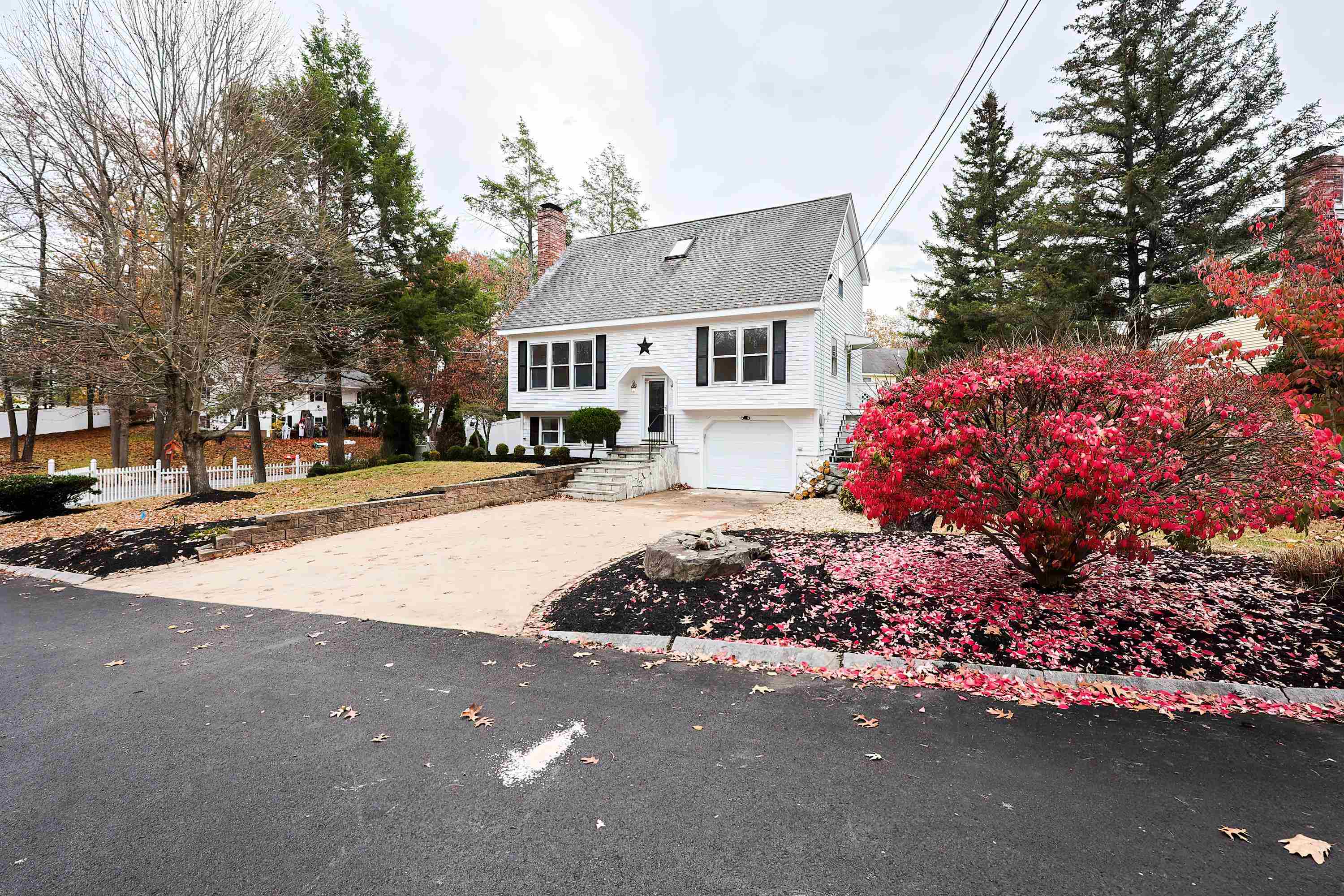 Photo of 2 Grace Drive Nashua NH 03062