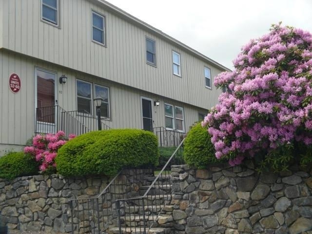 MLS 5031329: 53 Bluestone Drive, Nashua NH