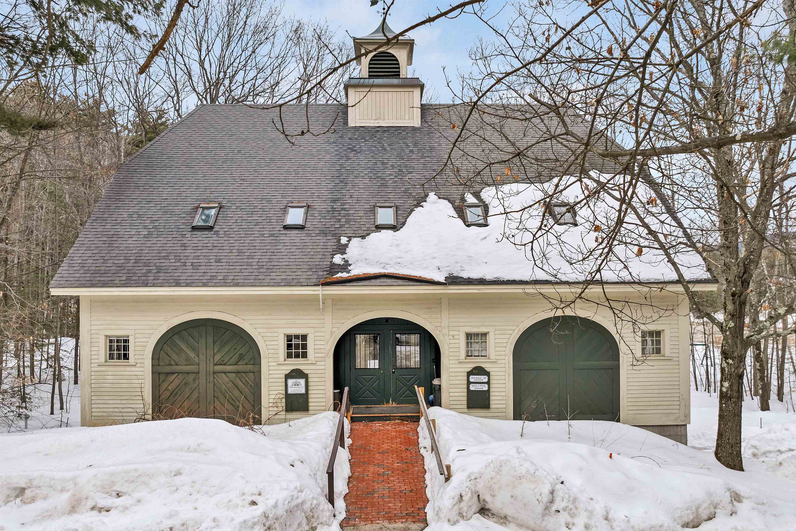 2977 WHITE MOUNTAIN HIGHWAY, #UNITS 3 & 4, Conway, NH 03860