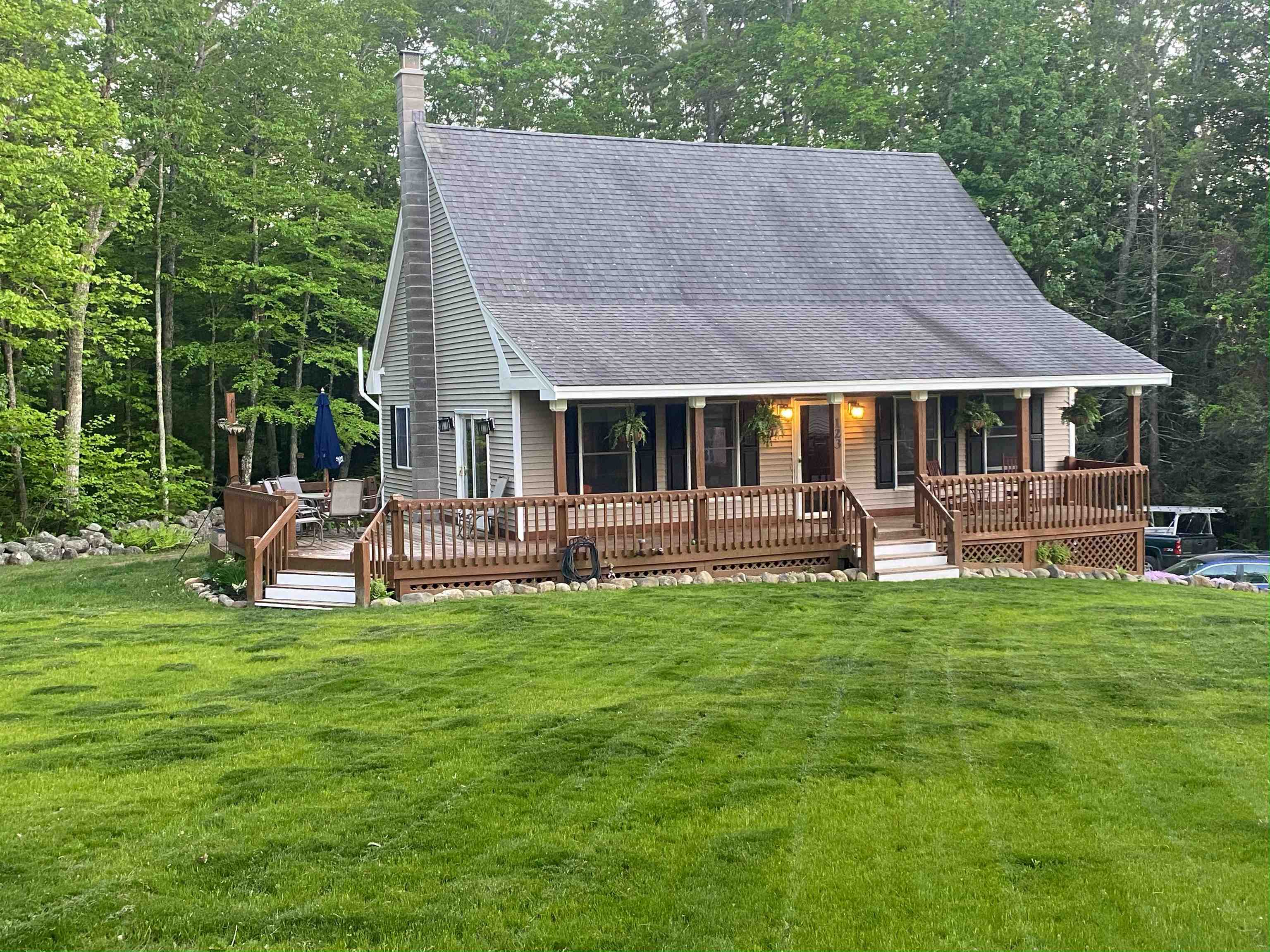 MLS 5031539: 123 Golf Course Lane, Barrington NH