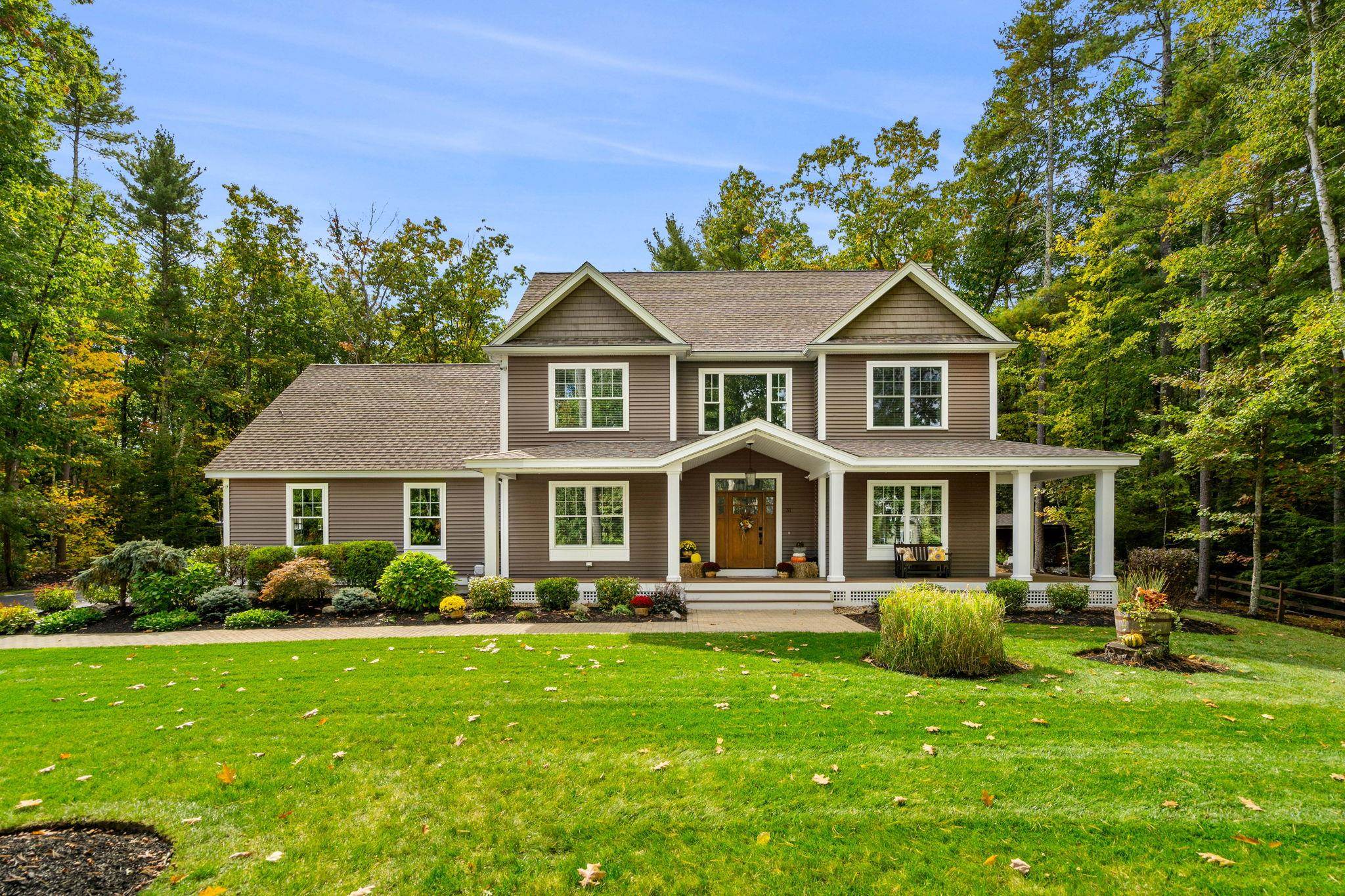 MLS 5031558: 31 Wilson Road, Windham NH