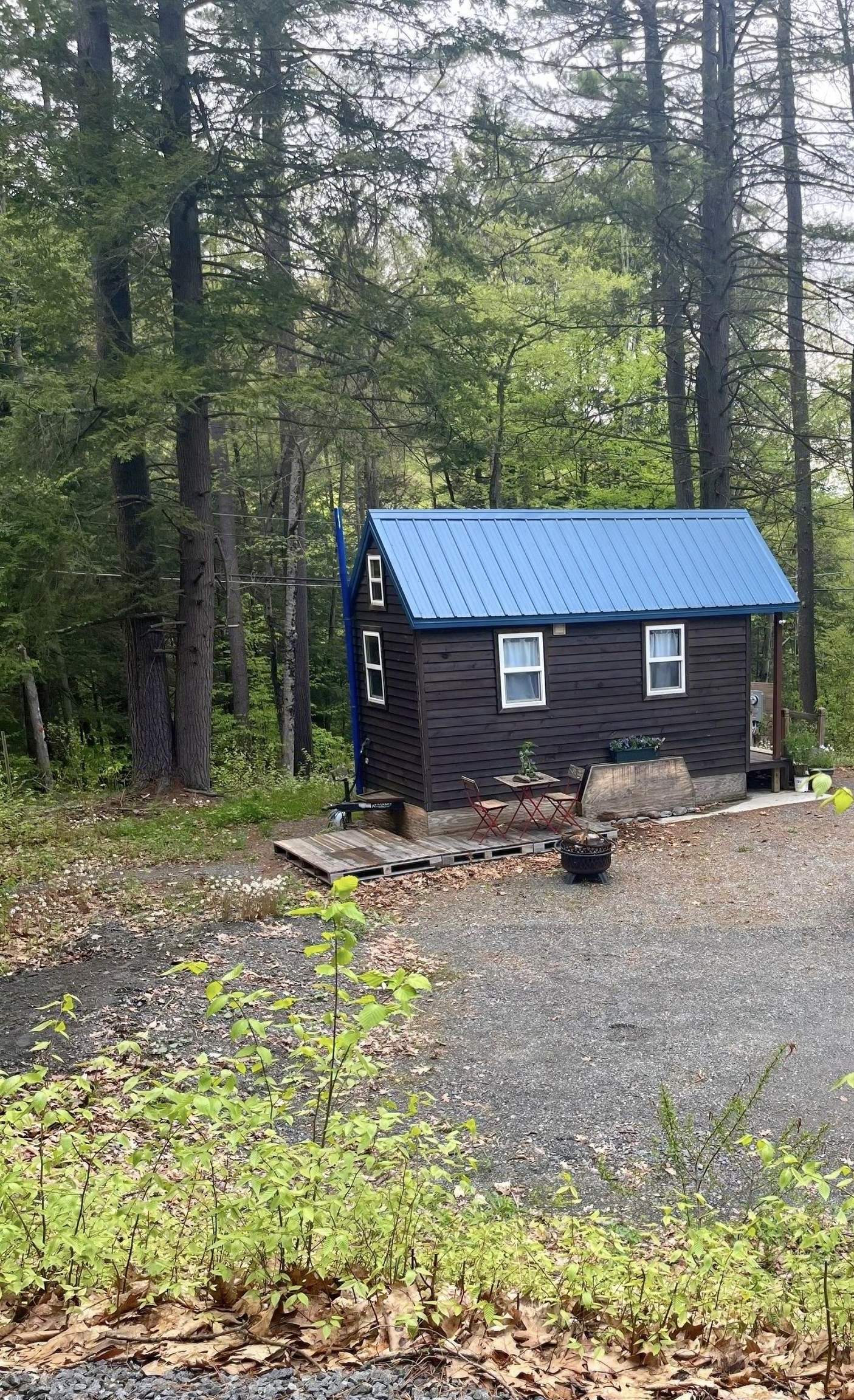 VILLAGE OF BELLOWS FALLS IN TOWN OF ROCKINGHAM VT Homes for sale