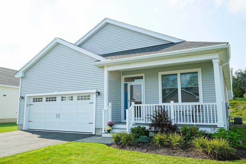Photo of 57 Blackstone Drive Raymond NH 03077