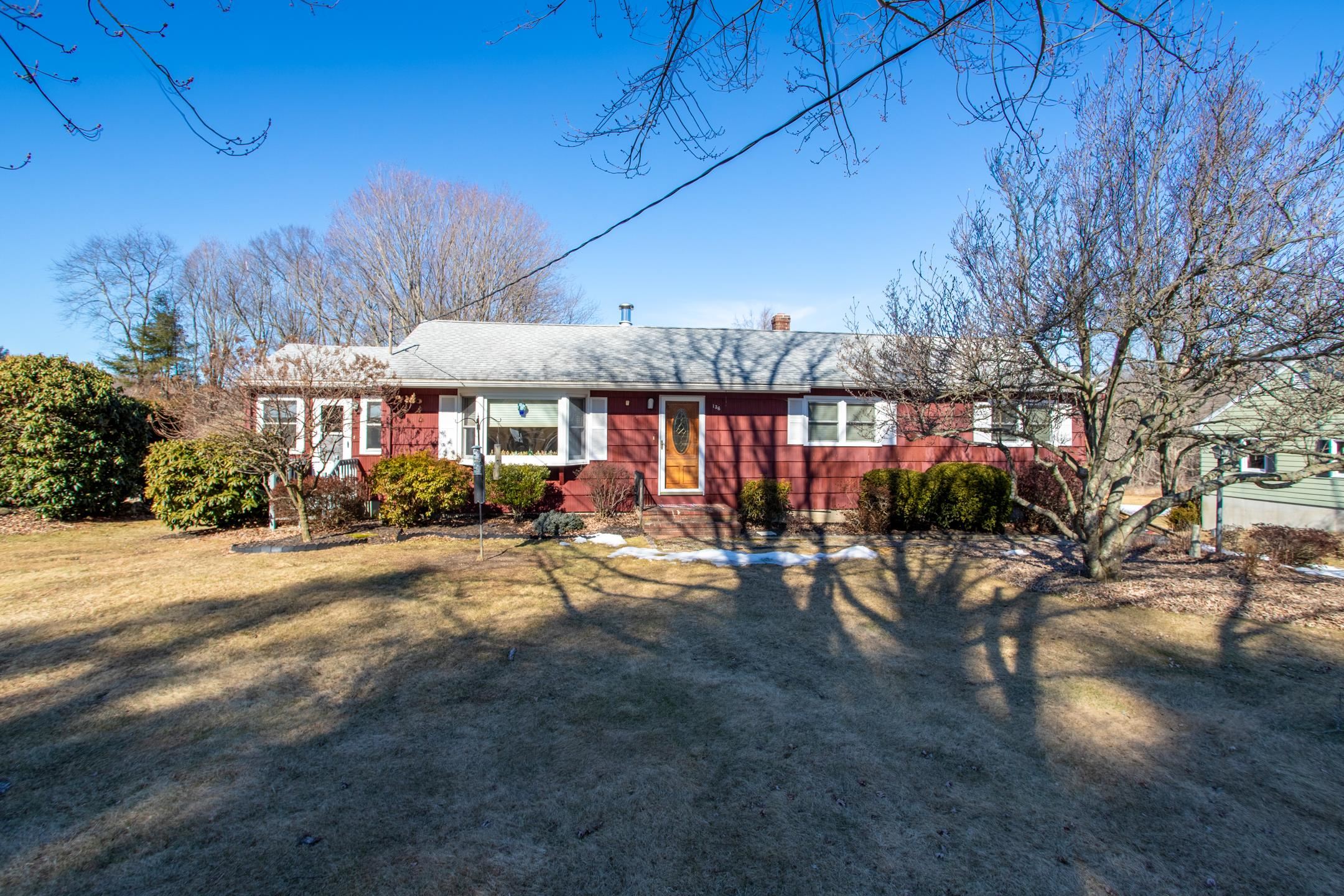 Photo of 136 Post Road North Hampton NH 03862