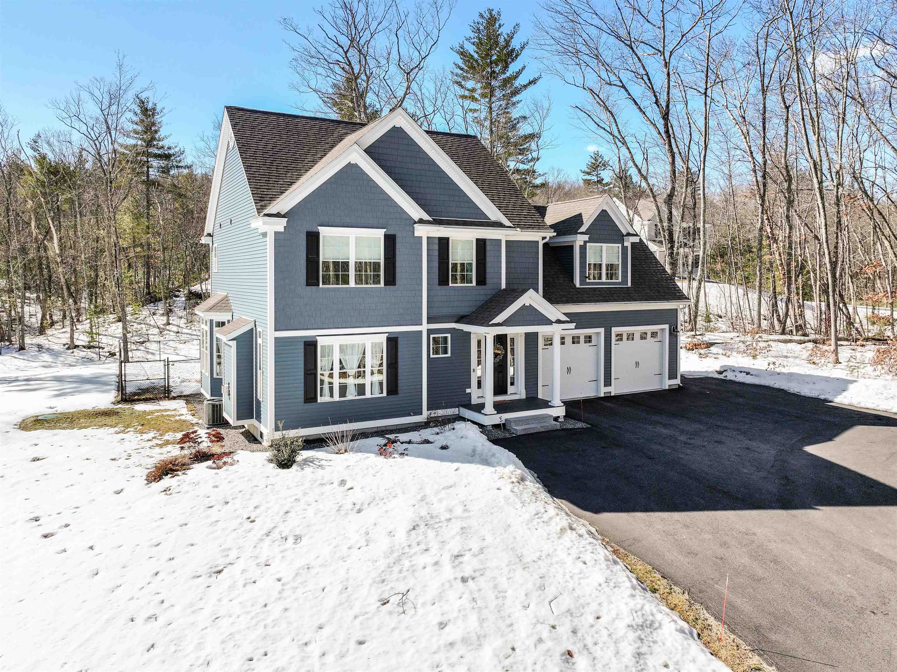 Photo of 8 Green Road Raymond NH 03077
