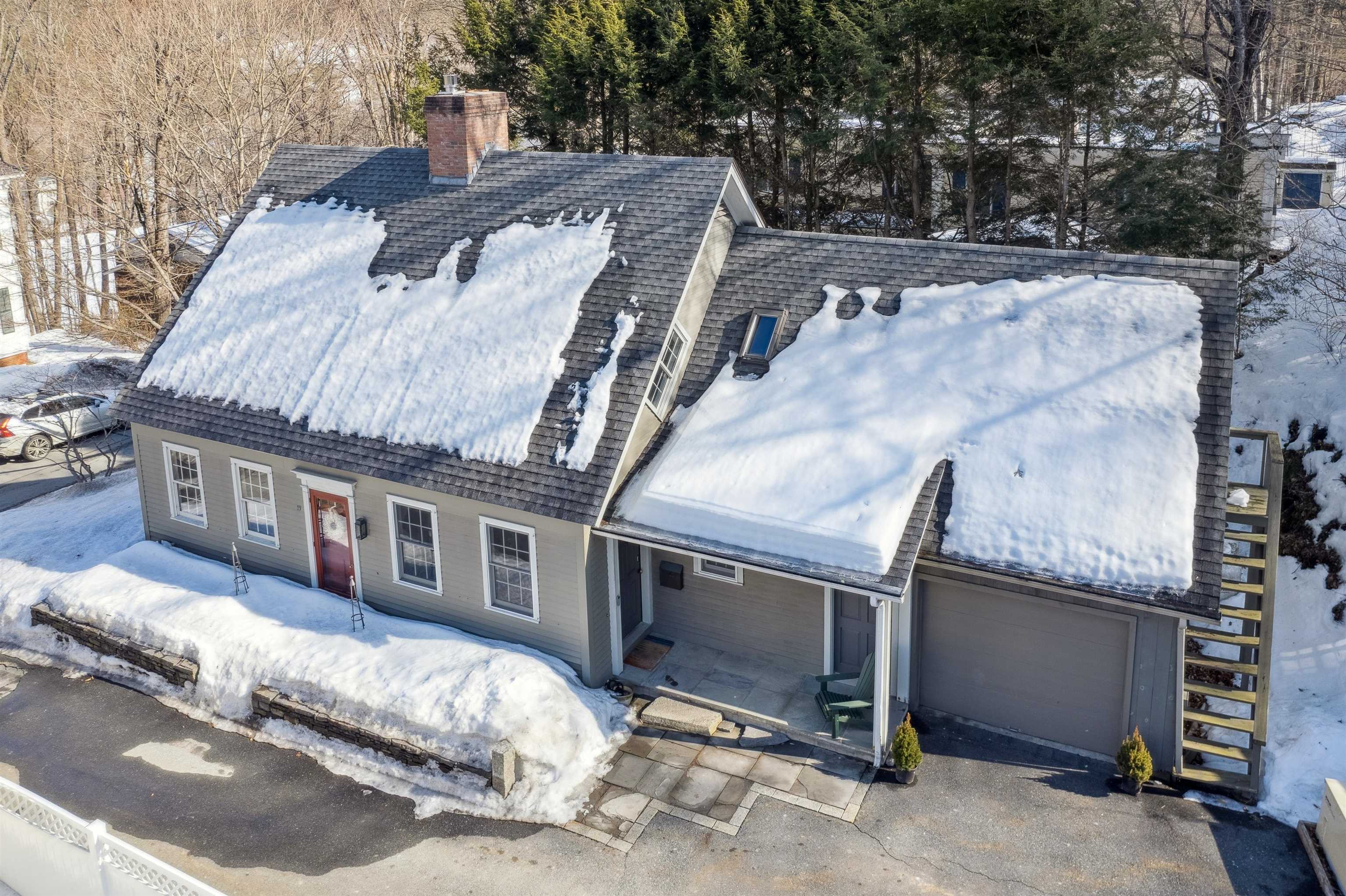 Woodstock VT Home for sale $875,000 $430 per sq.ft.