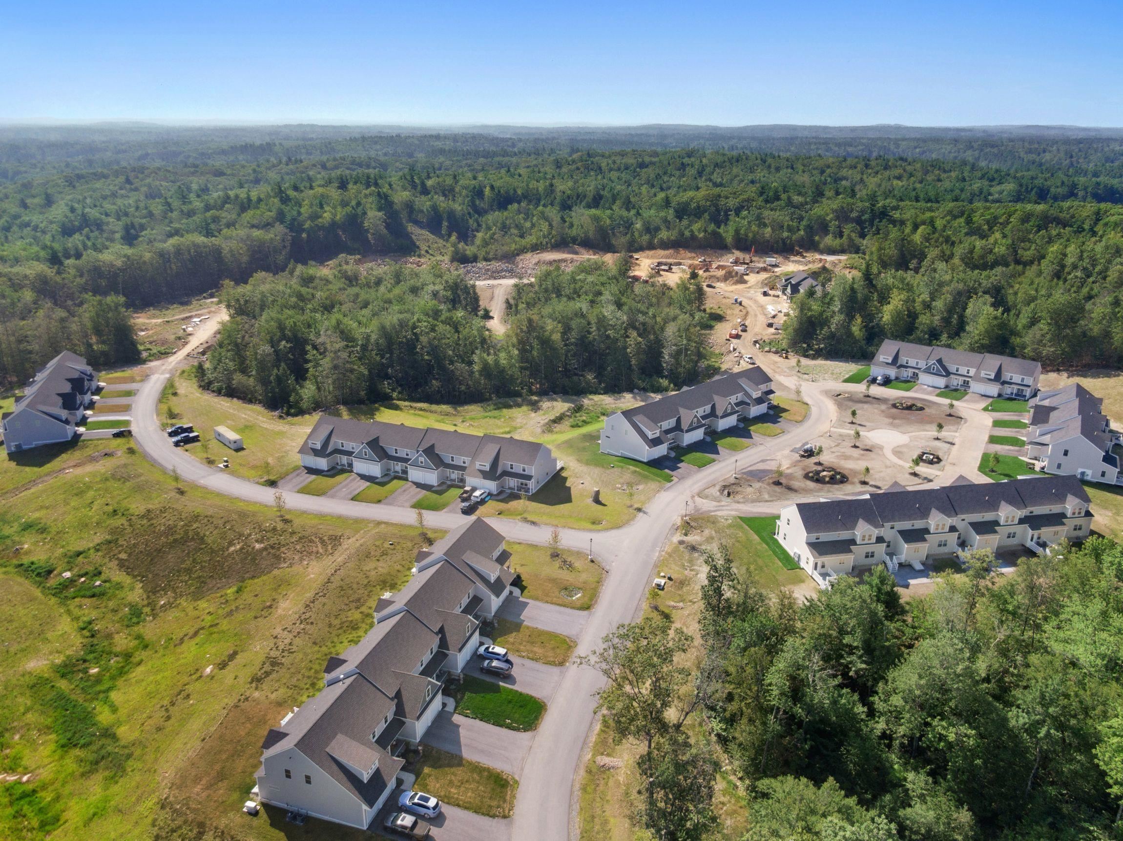 MLS 5032170: 21 Brightstone Way-Unit 17, Sandown NH