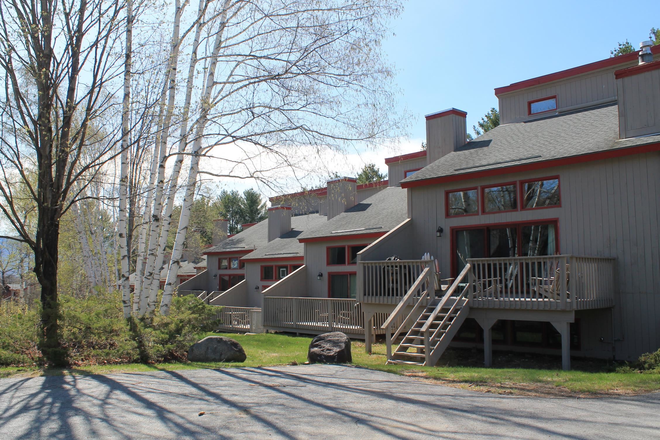 Lincoln NH Condo for sale $679,900 $481 per sq.ft.