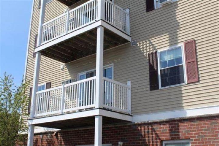 Photo of 18 Harbor Avenue Nashua NH 03060