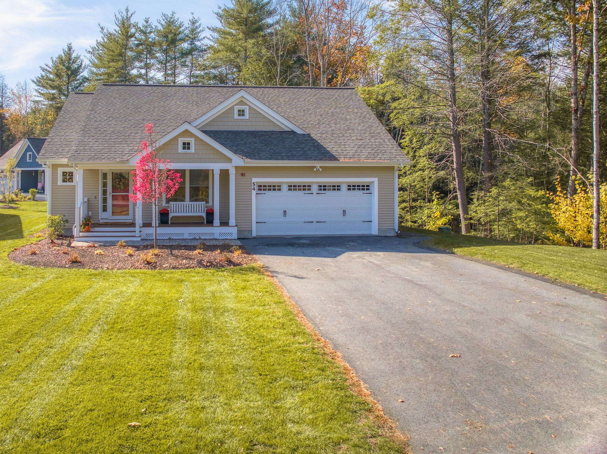 MLS 5033548: 54 Three Ponds Drive, Brentwood NH
