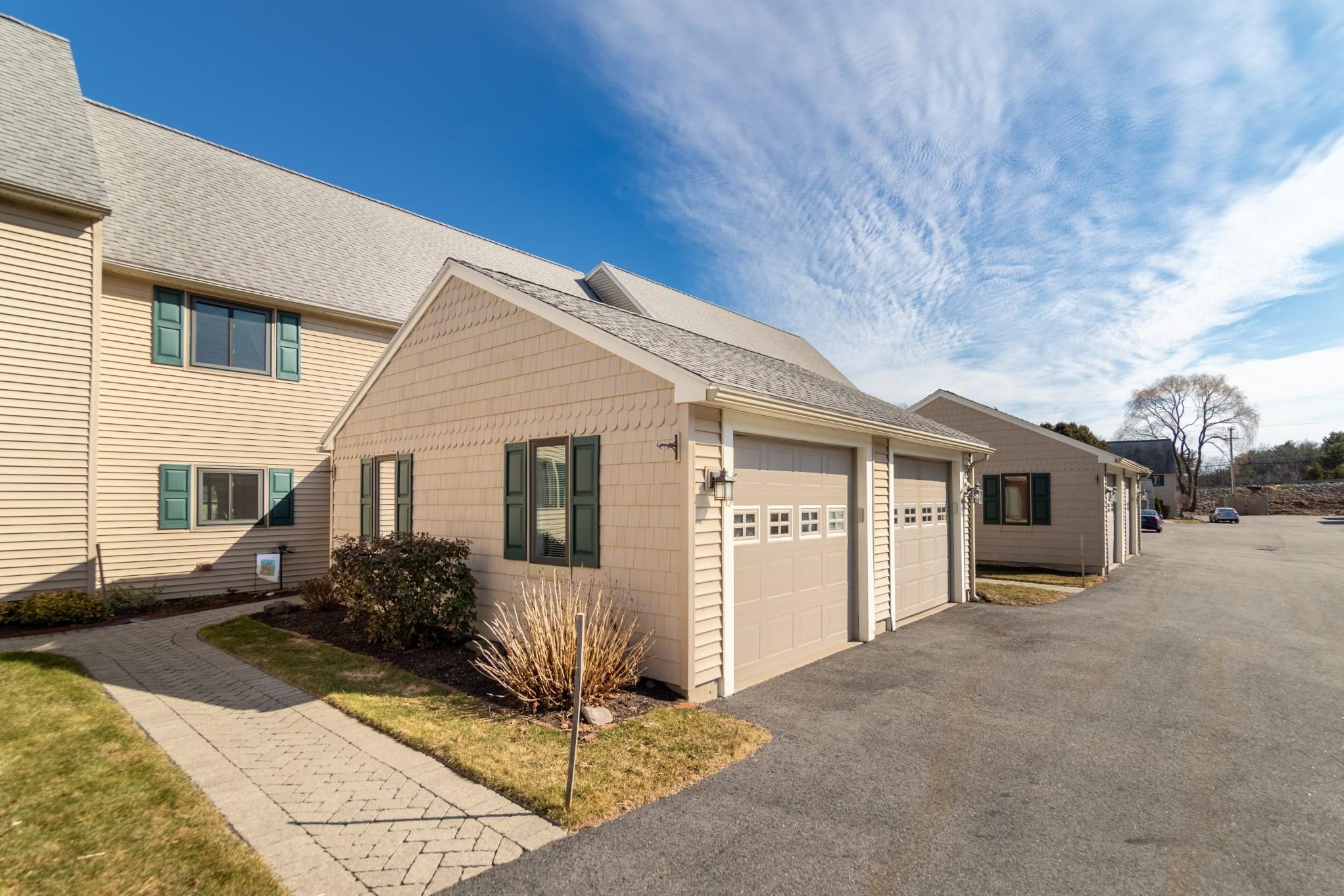Photo of 45 Hampton Towne Estates Hampton NH 03842