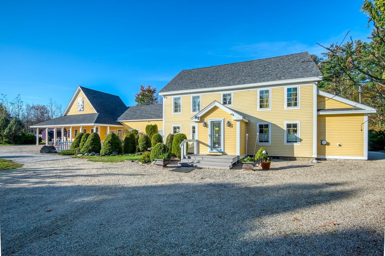 MLS 5033737: 146 Calef Highway, Barrington NH