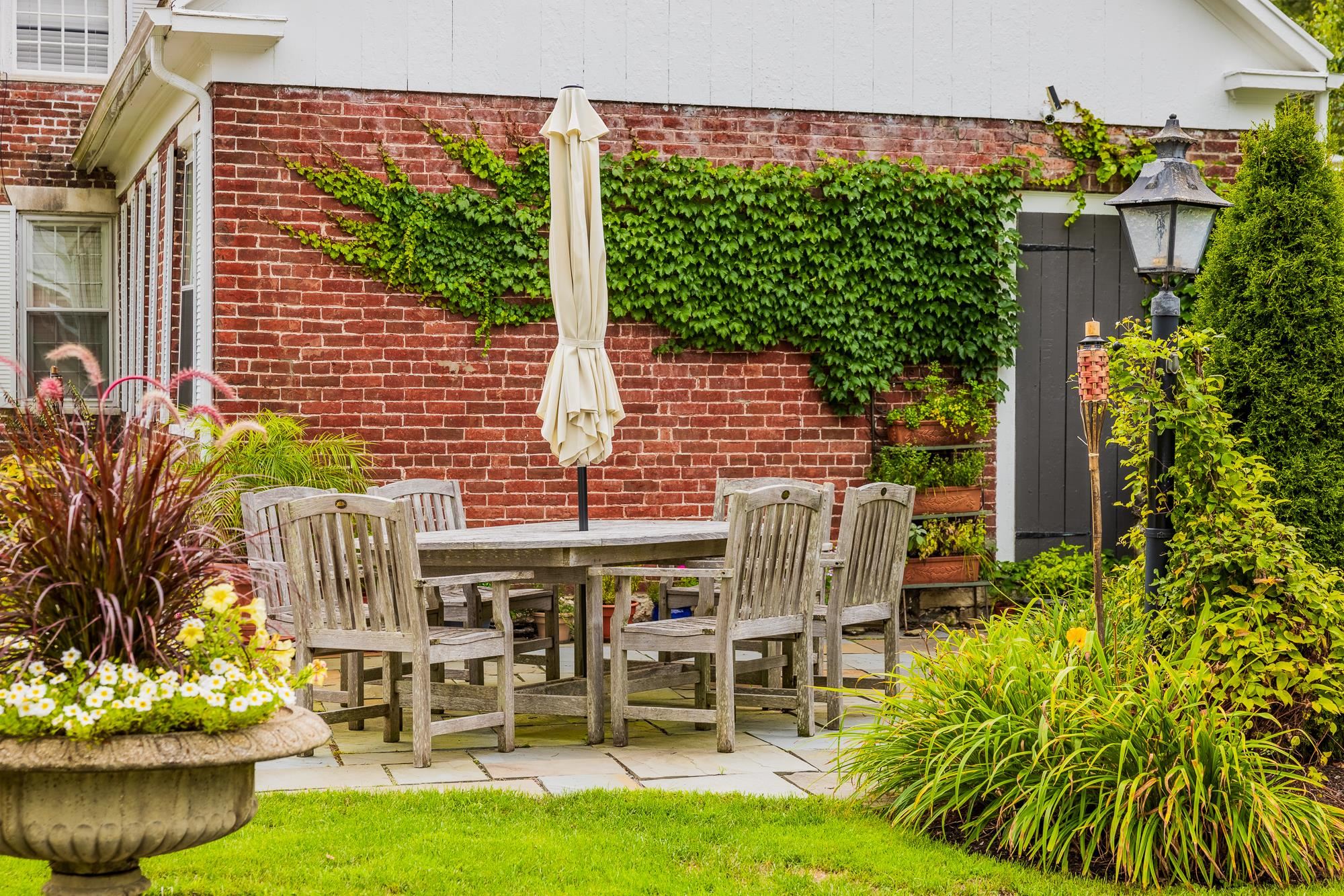Private Terrace: Cooking, Dining, Relaxing