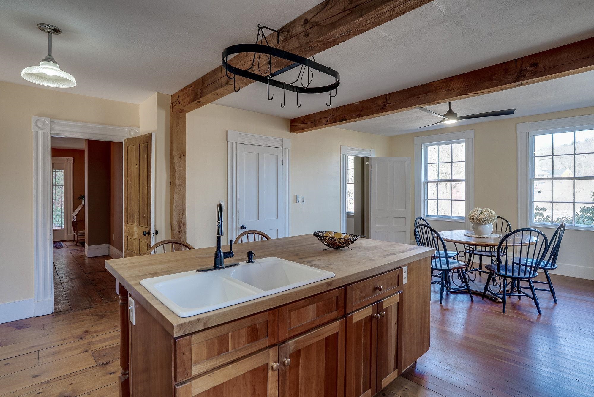 Center Island with Porcelain Sink