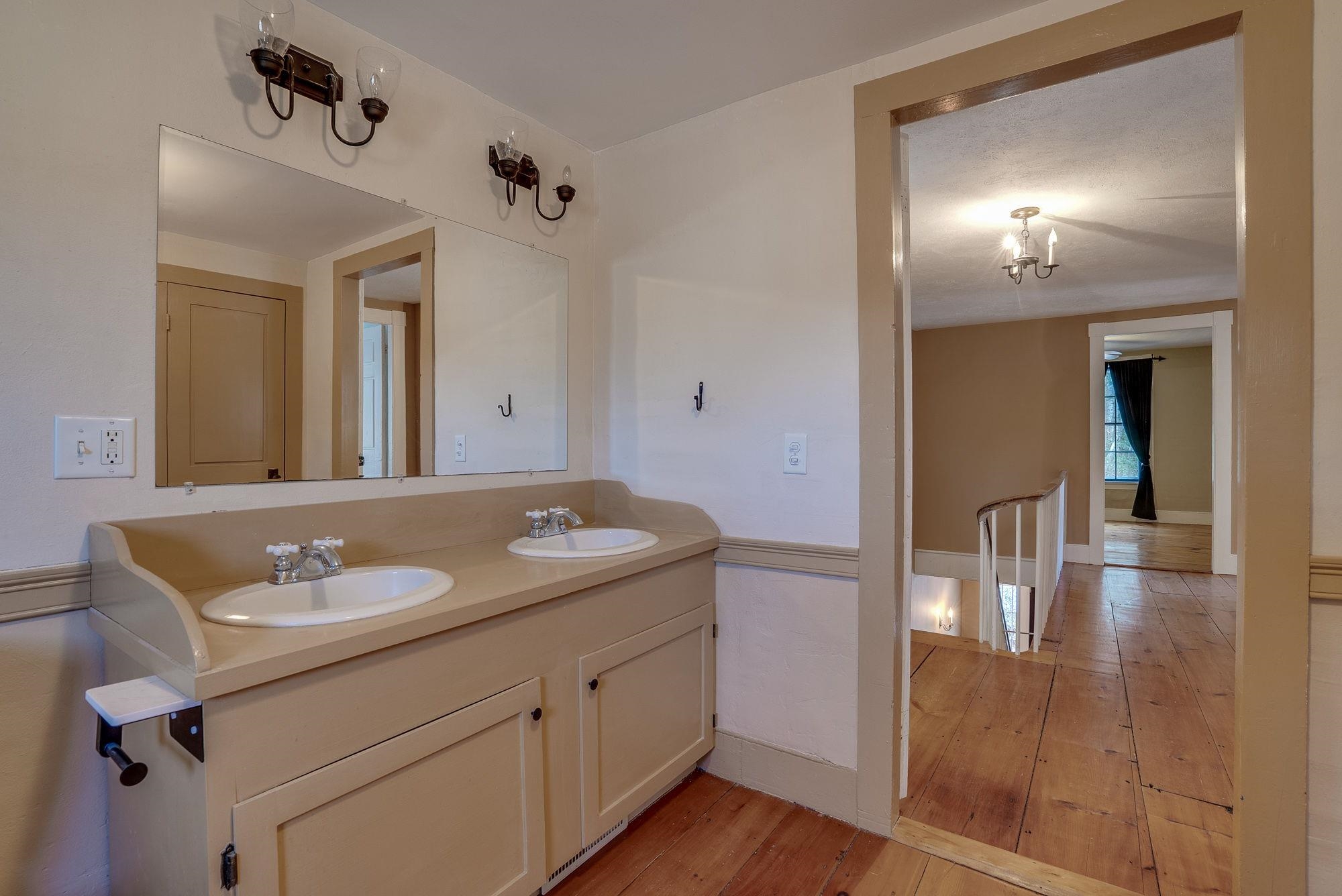 Full Guest Bath with Clawfoot Tub & Double Sink Vanity