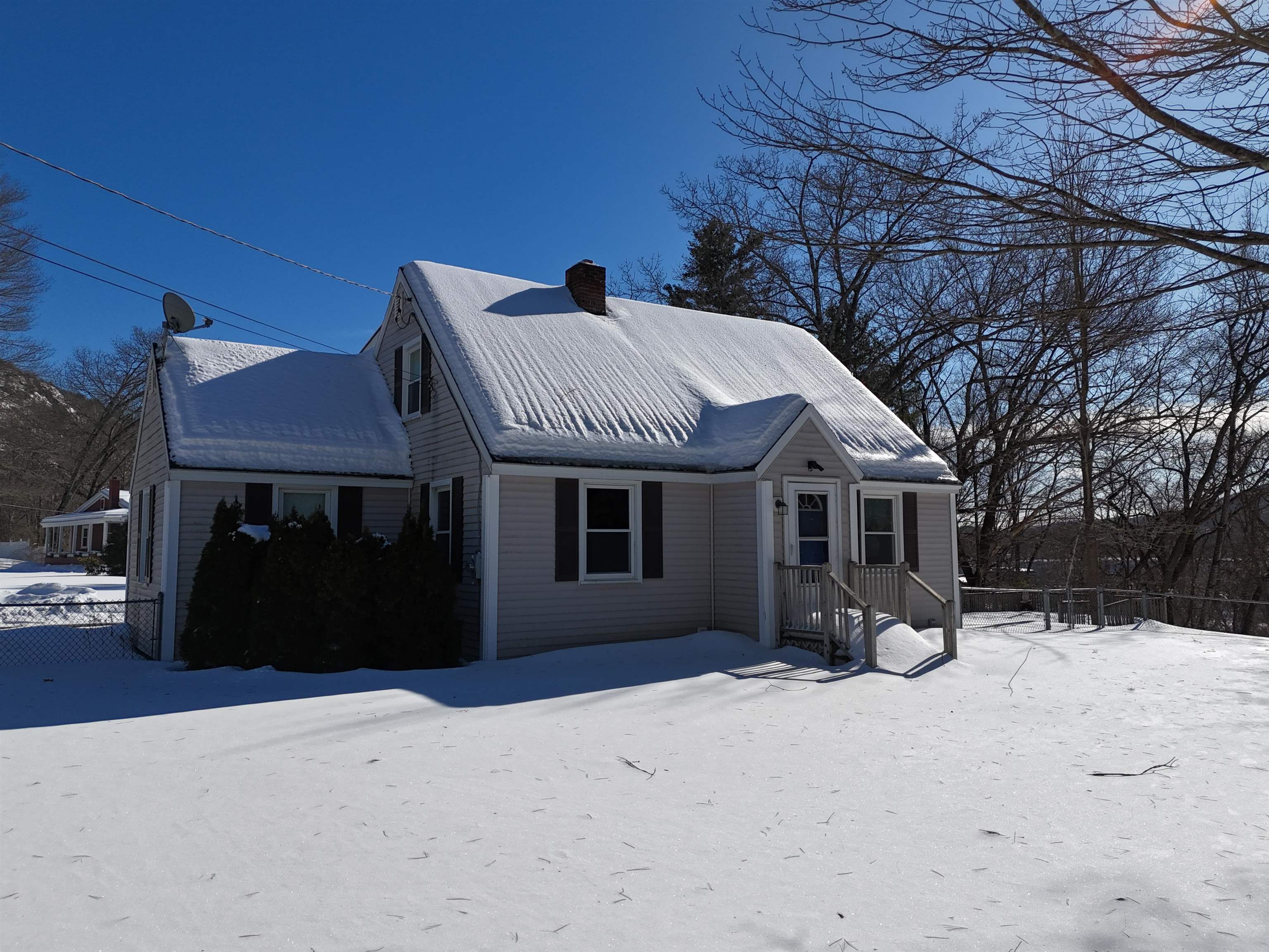 Photo of 9 Hillcrest Road Walpole NH 03609