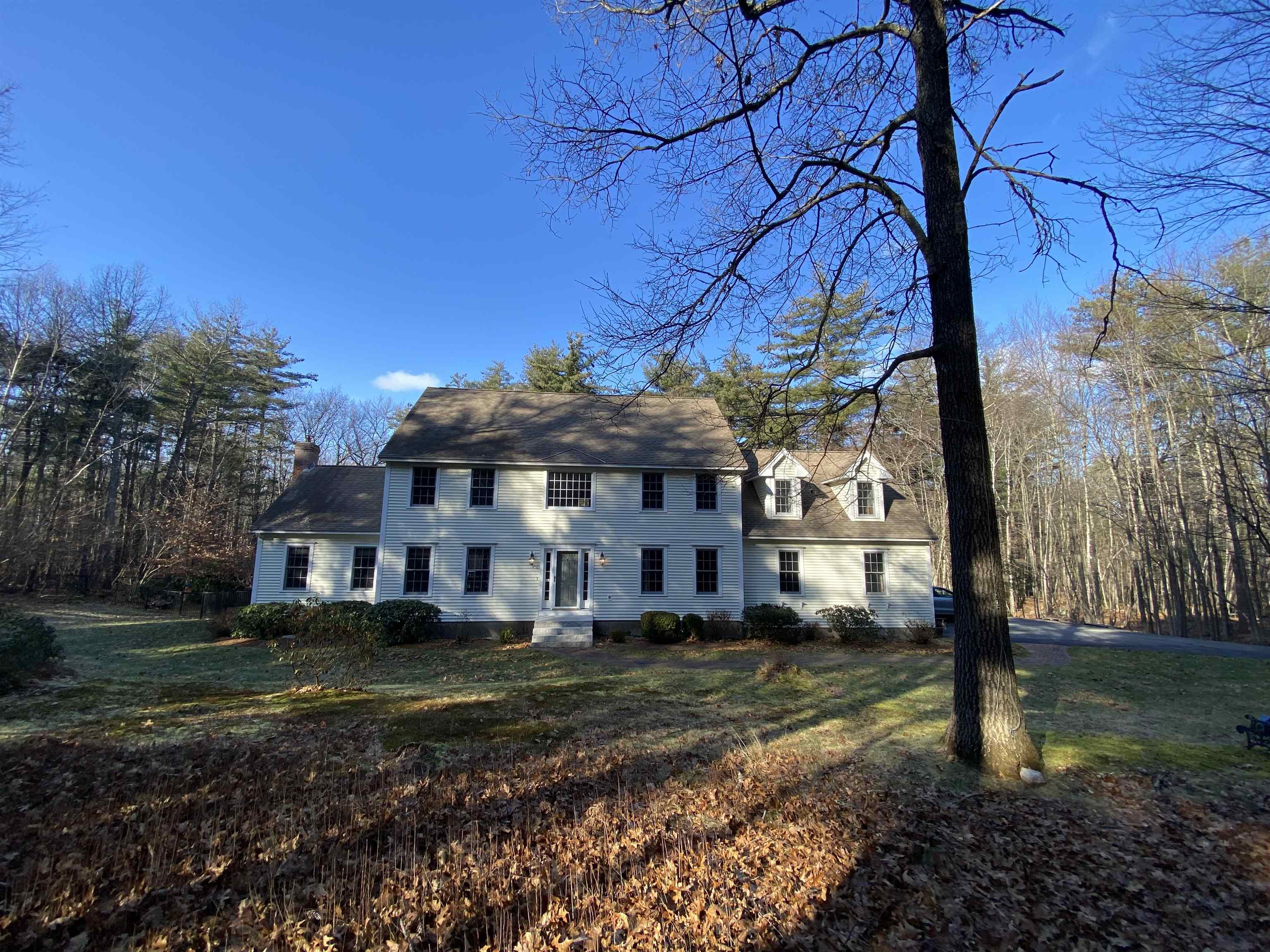 Photo of 109 Mooar Hill Road Hollis NH 03049