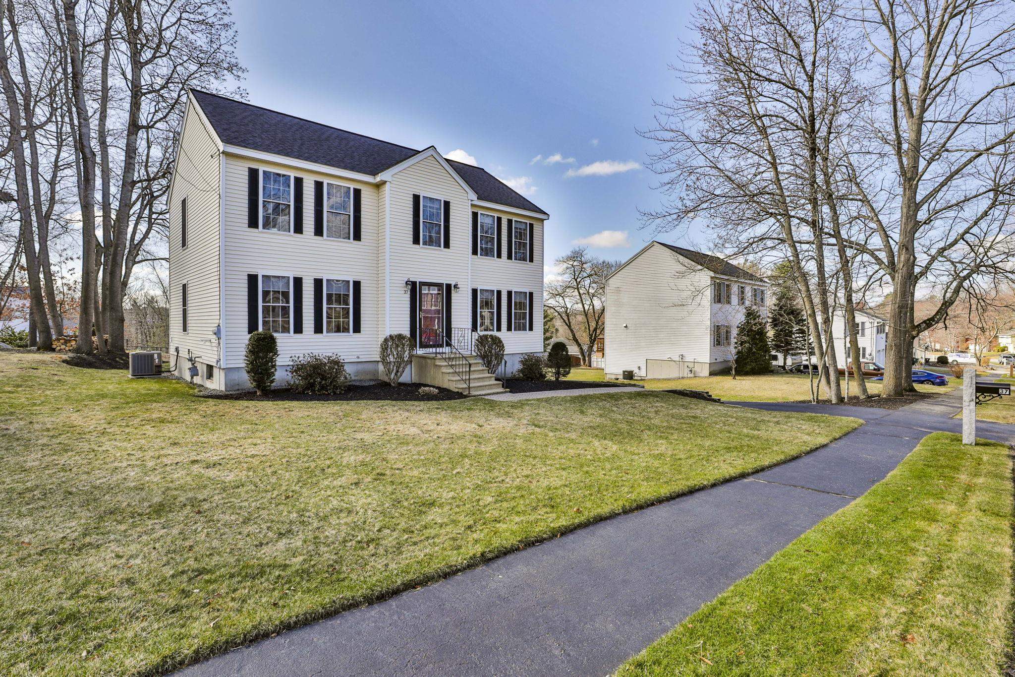 Photo of 37 Cannon Drive Nashua NH 03062
