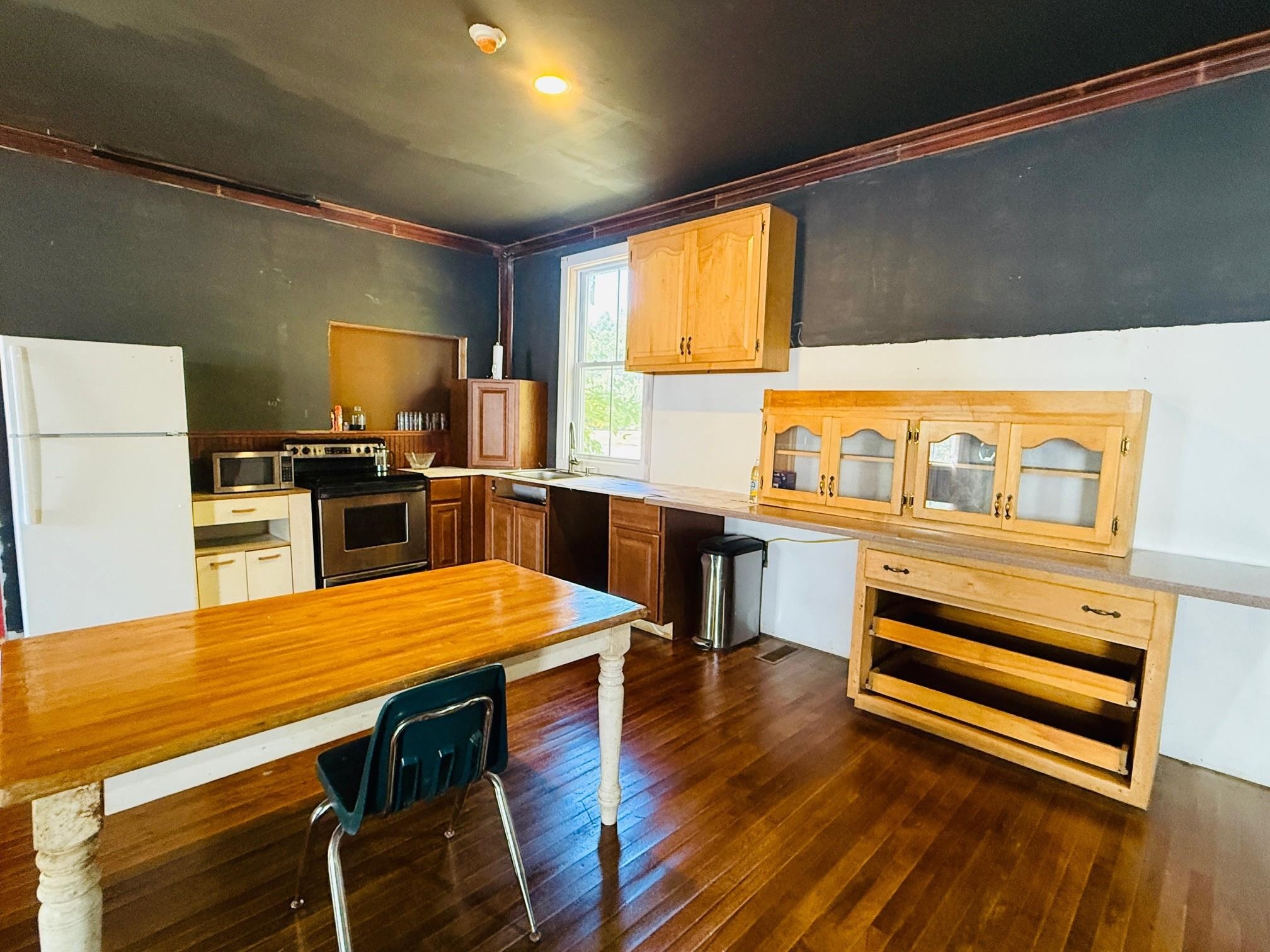 Kitchen area set up