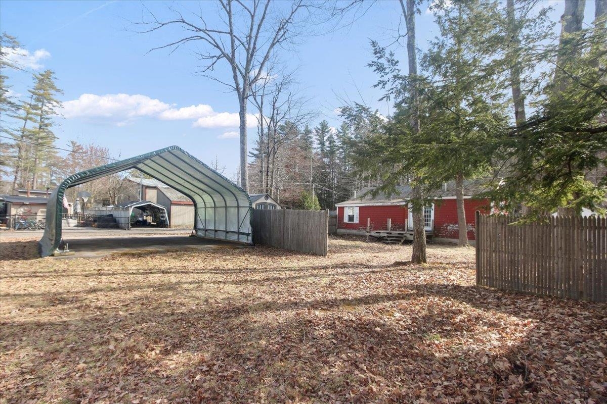 MLS 5034773: 402 Collettes Grove Road, Derry NH