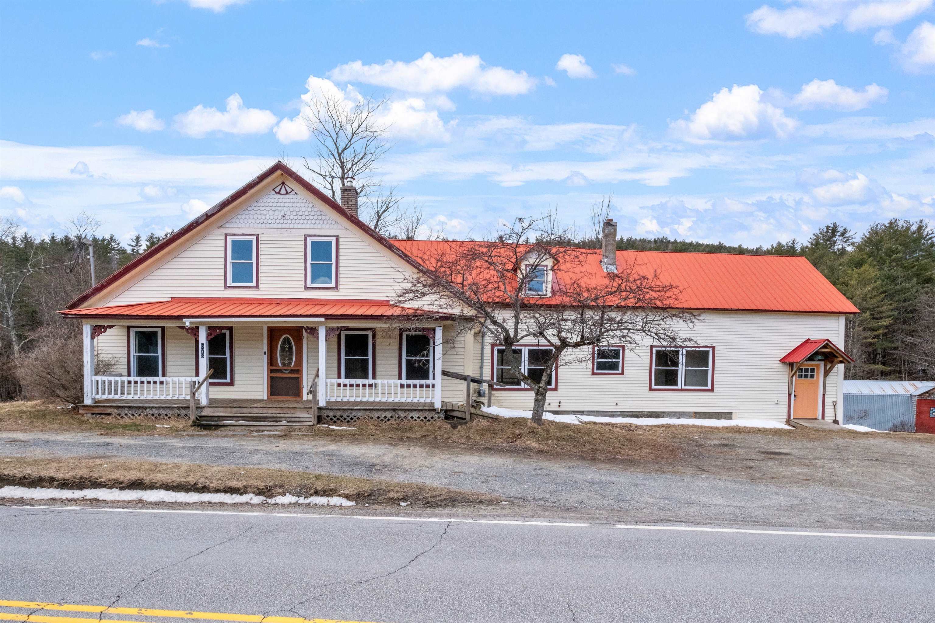 Piermont NH Home for sale $389,000 $192 per sq.ft.