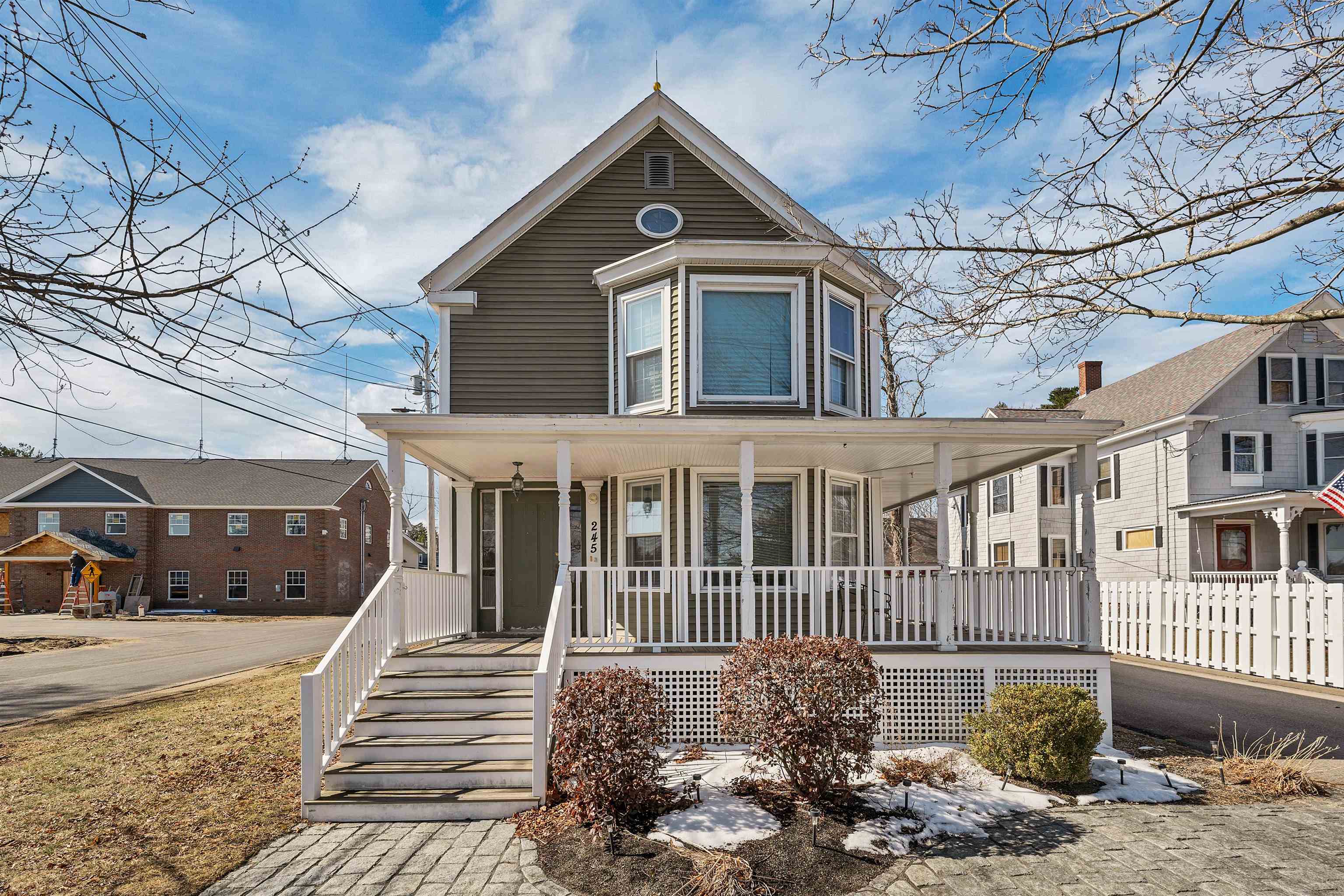 Photo of 245 South Main Street Wolfeboro NH 03894