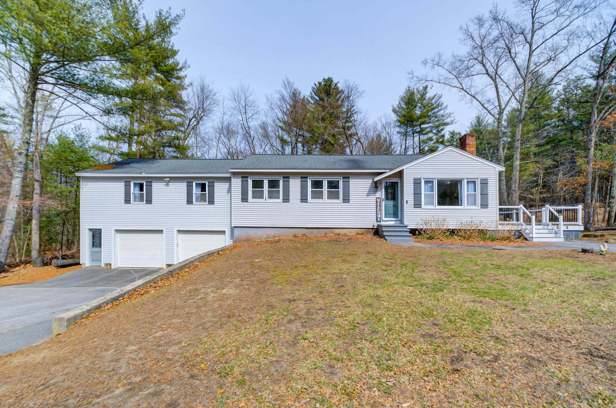 MLS 5034932: 671 Bridge Street, Pelham NH