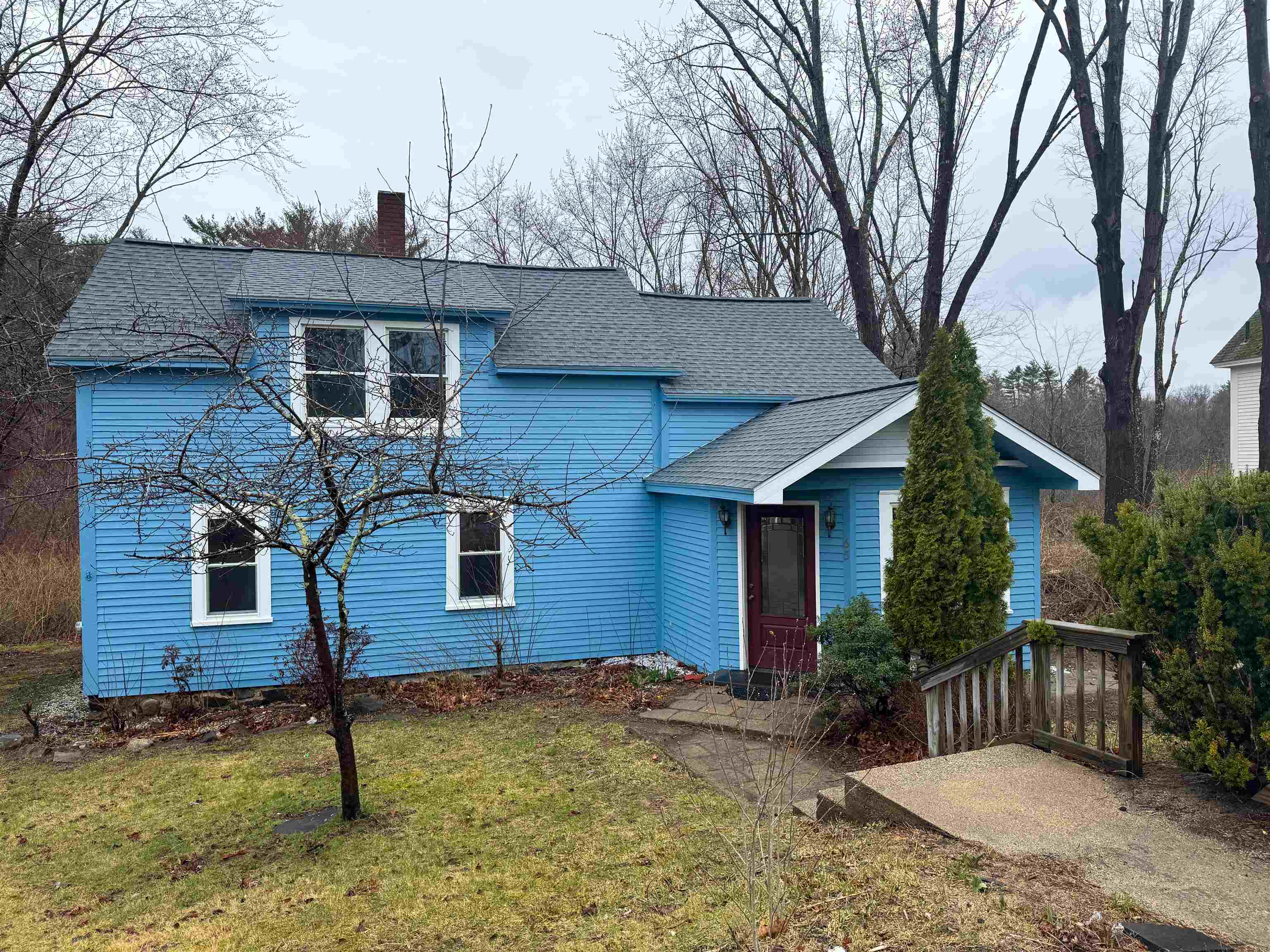 Photo of 65 St Laurent Street Epping NH 03042