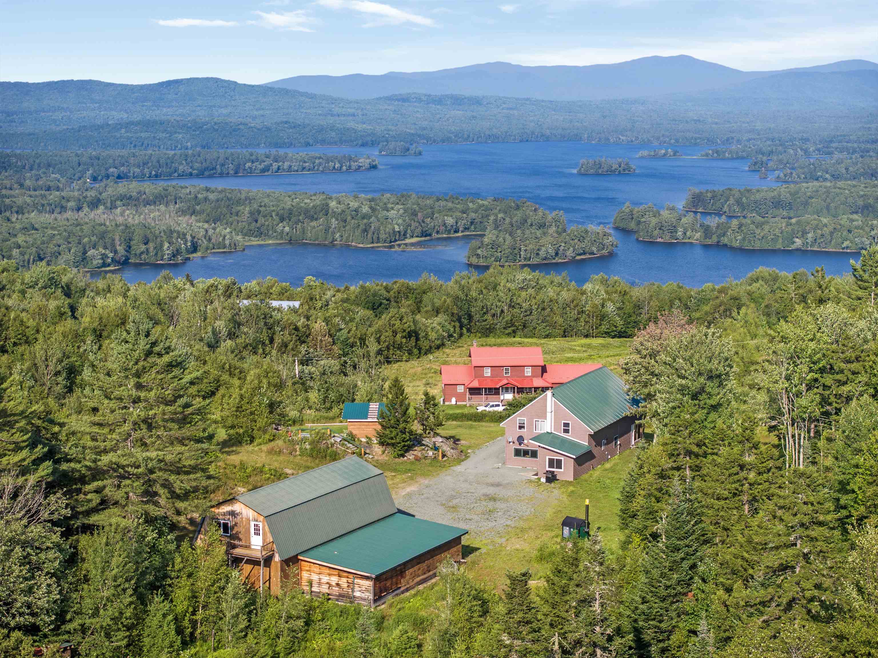 Photo of 107 Lakeview Drive Errol NH 03579